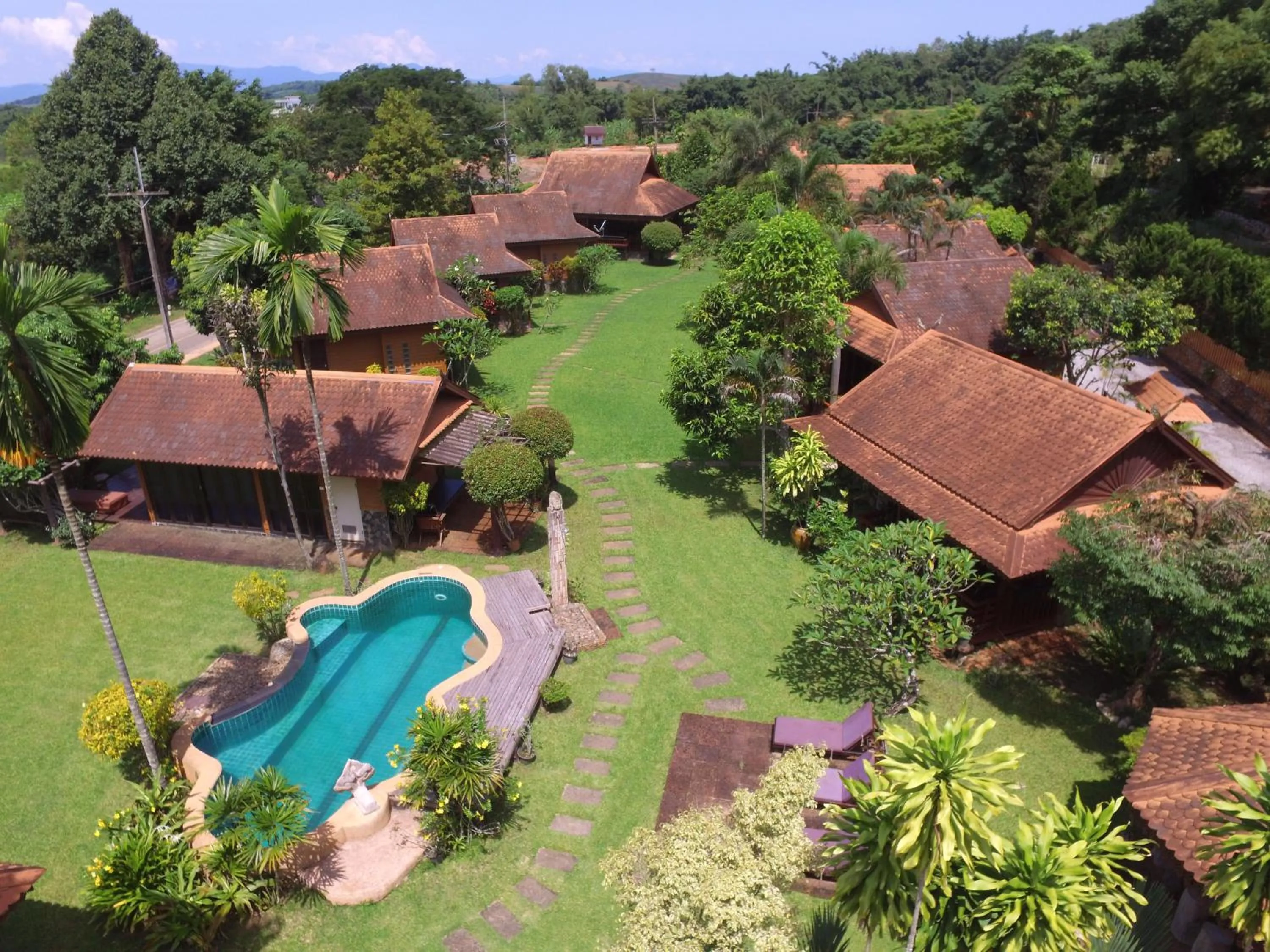 Property building in Viang Yonok Hotel, Restaurant, Sports Club