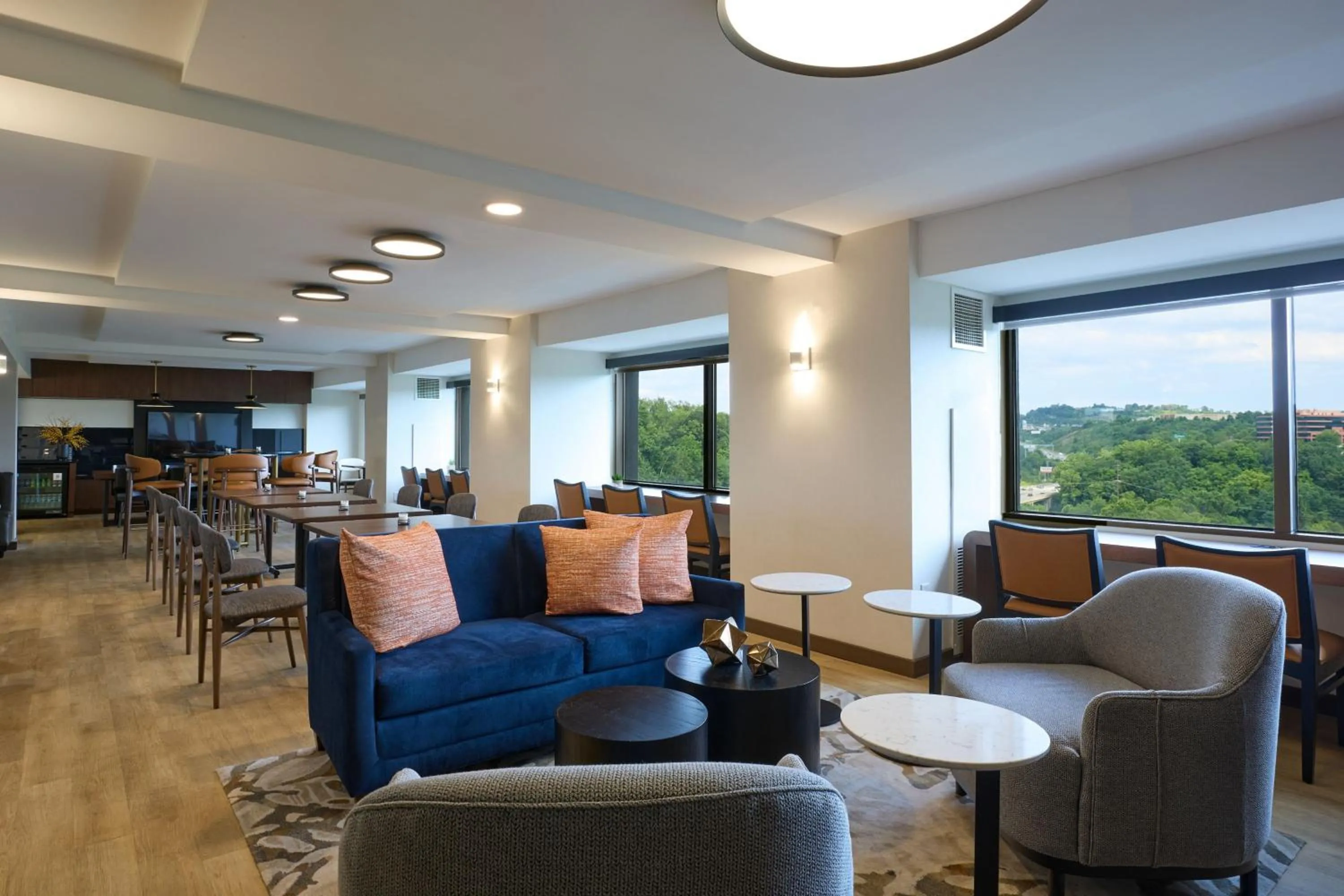 Lounge or bar in Pittsburgh Airport Marriott