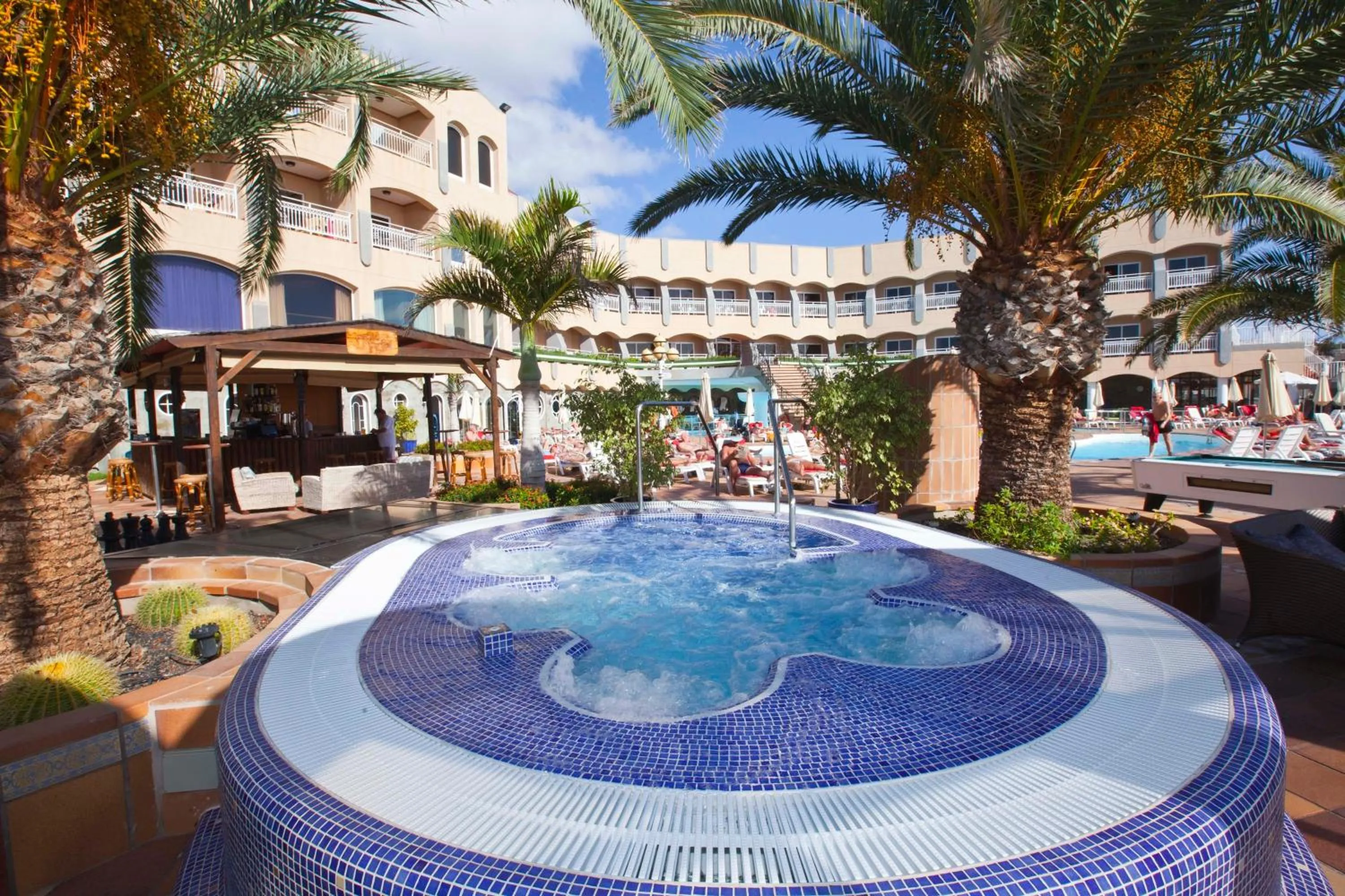 Hot Tub in Hotel San Agustin Beach Club
