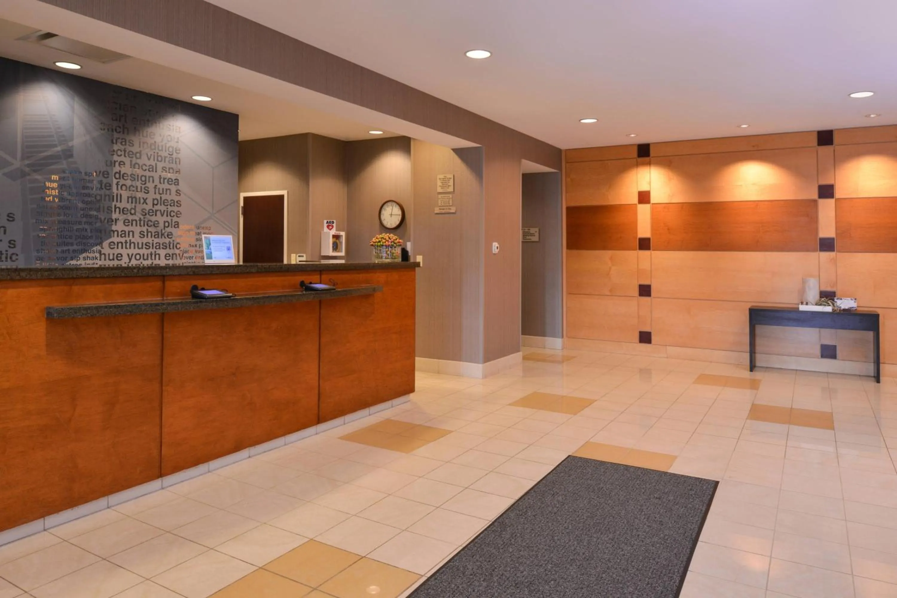 Lobby or reception in SpringHill Suites Pittsburgh Mills
