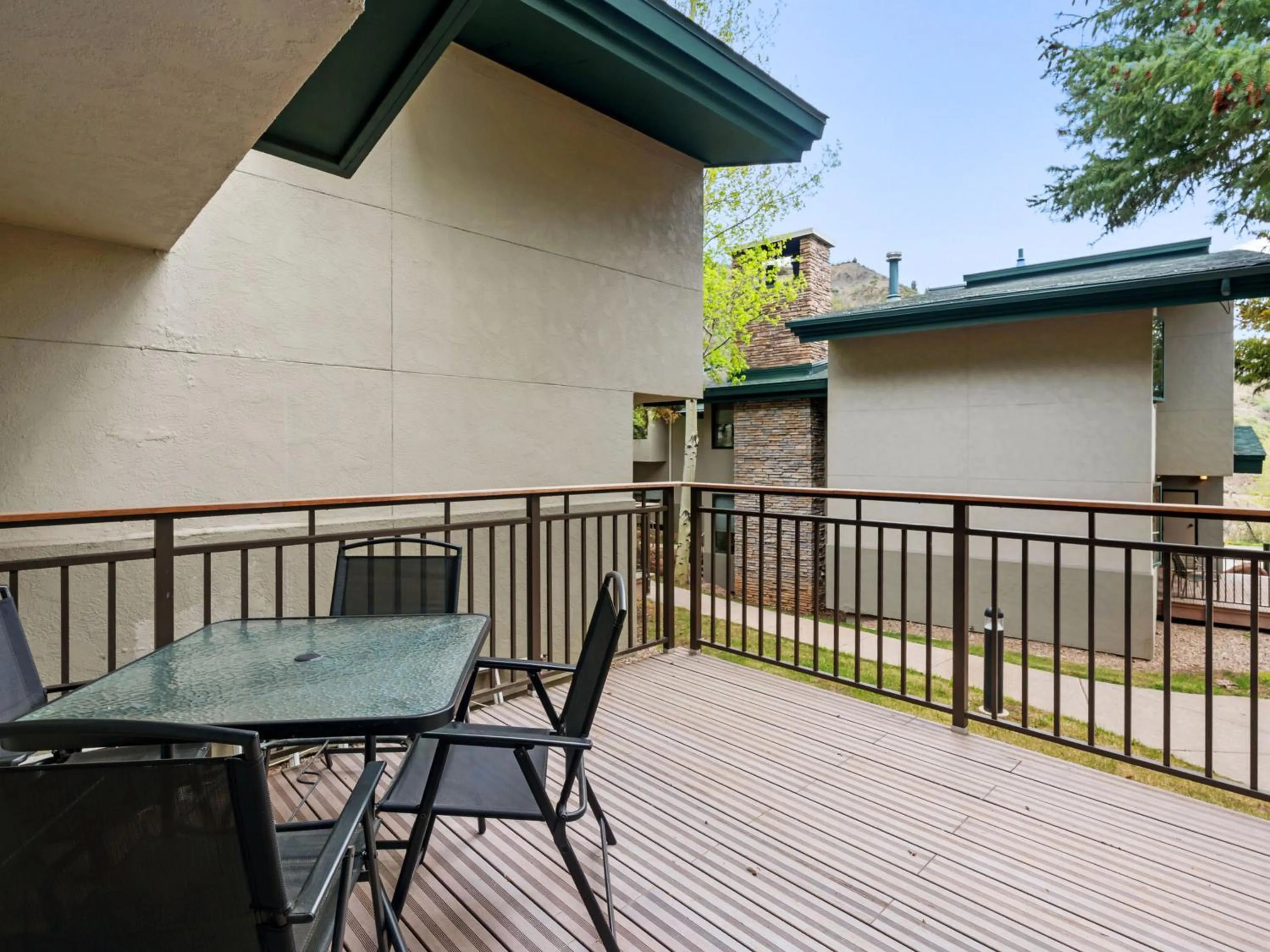 Tamarack Townhomes - CoralTree Residence Collection