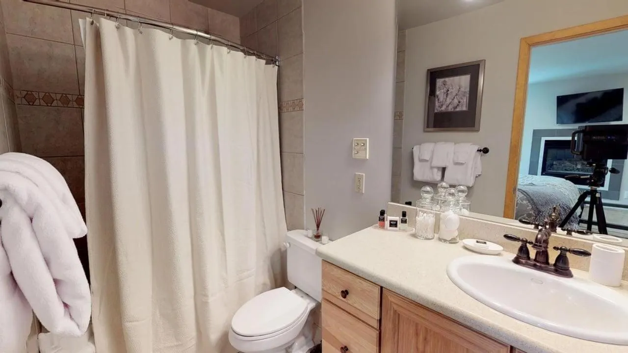 Tamarack Townhomes - CoralTree Residence Collection