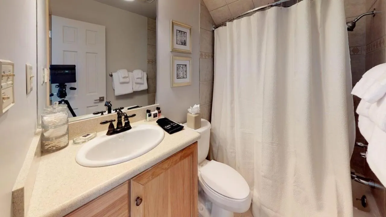 Tamarack Townhomes - CoralTree Residence Collection