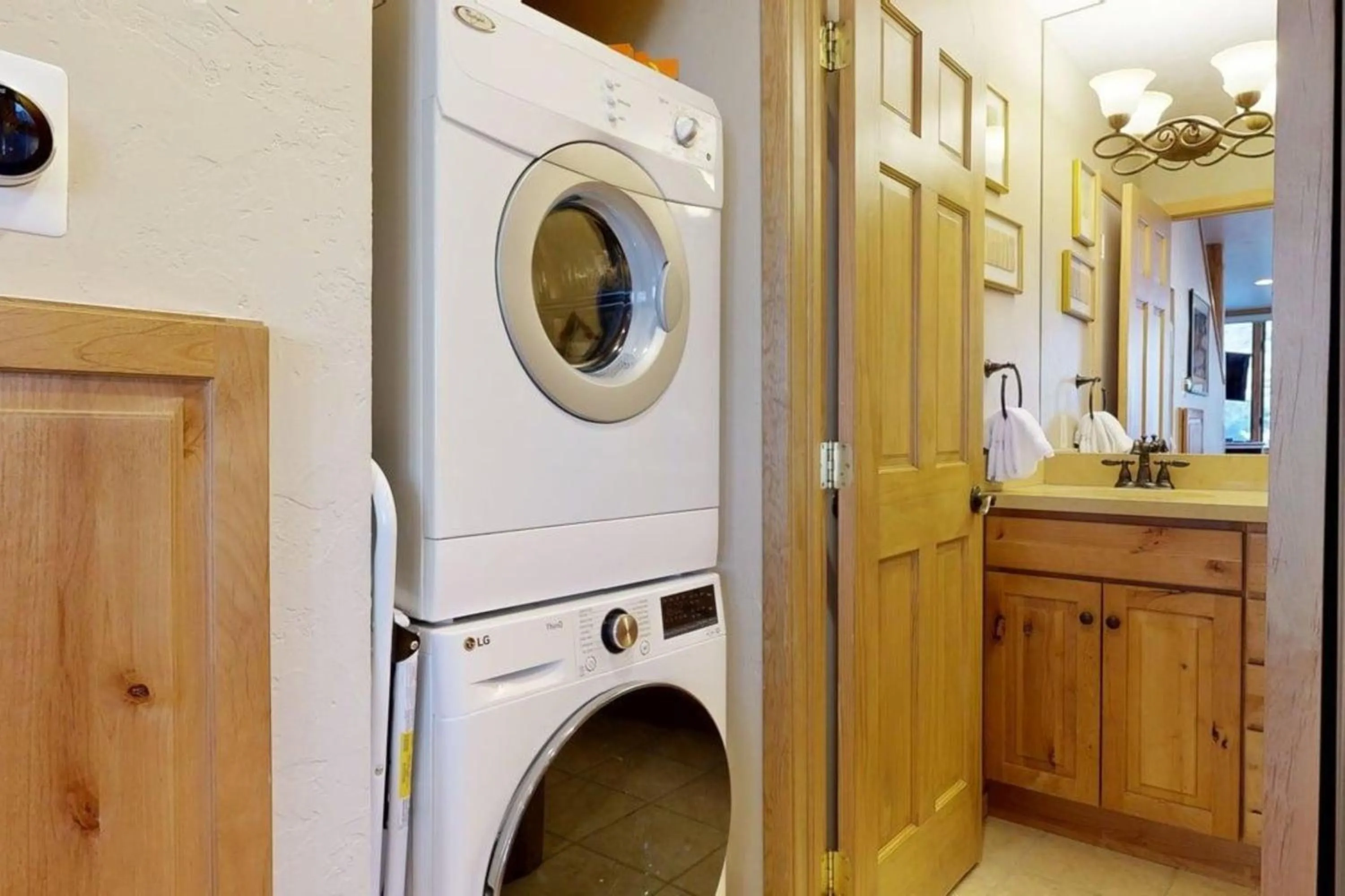 Tamarack Townhomes - CoralTree Residence Collection