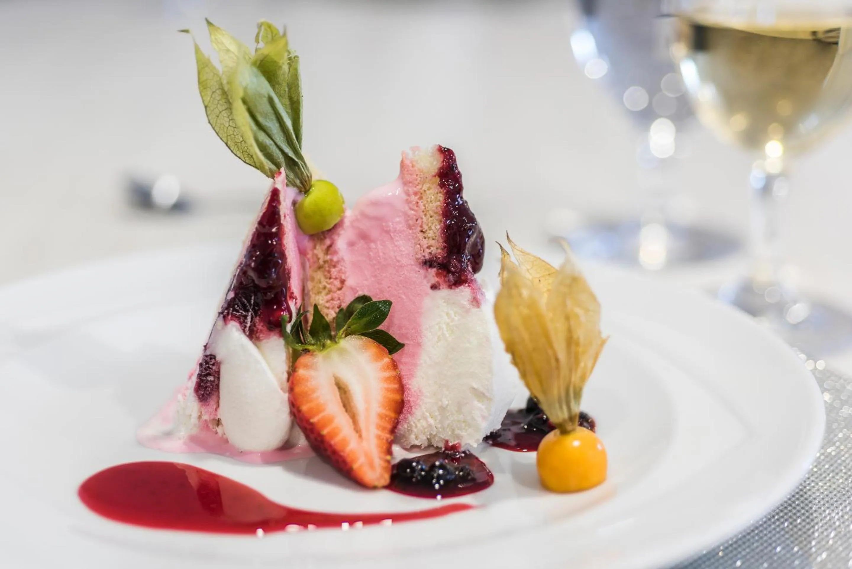 Restaurant/places to eat in GHL Hotel Hamilton