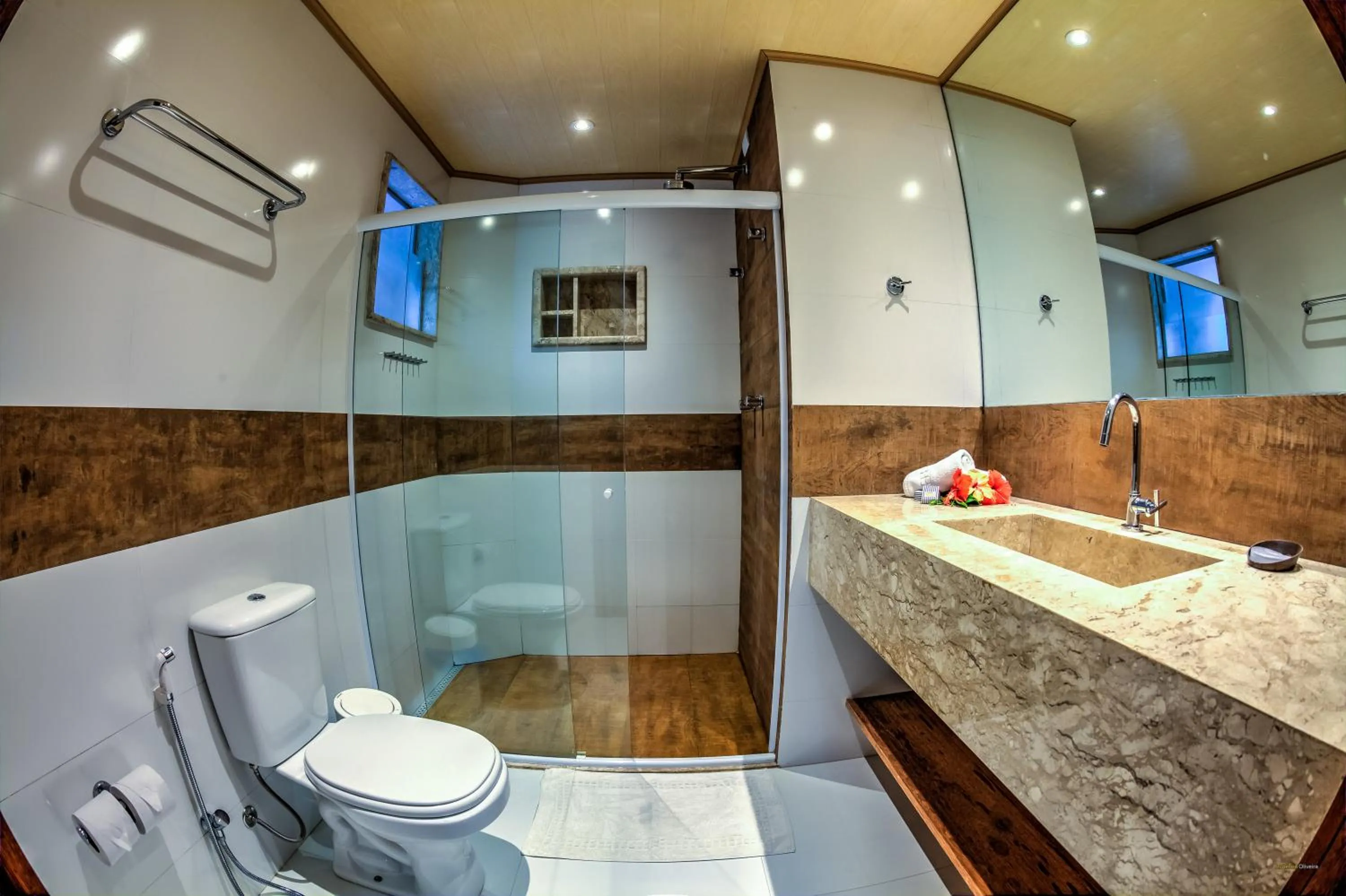 Bathroom in Pousada Vila do Dengo