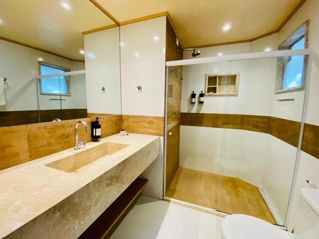 Bathroom in Pousada Vila do Dengo