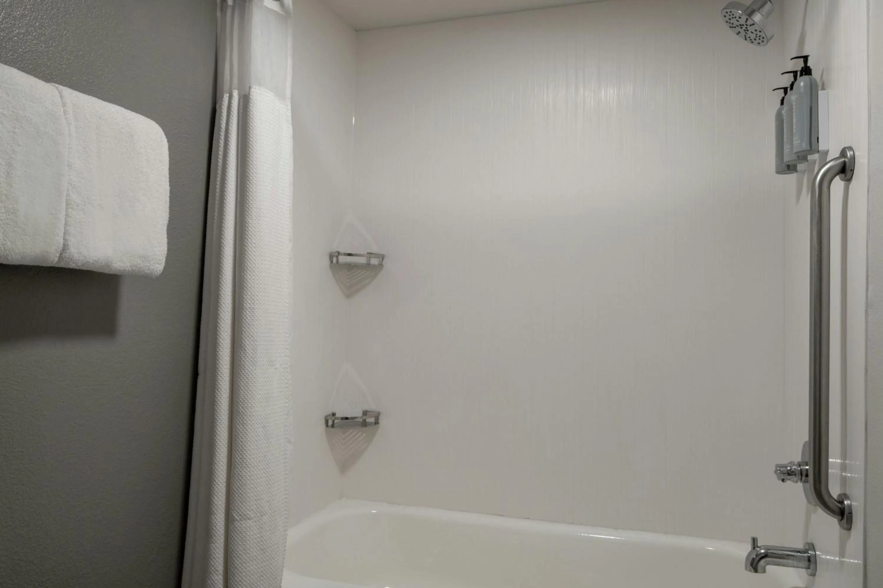 Bathroom in Courtyard Gulf Shores Craft Farms