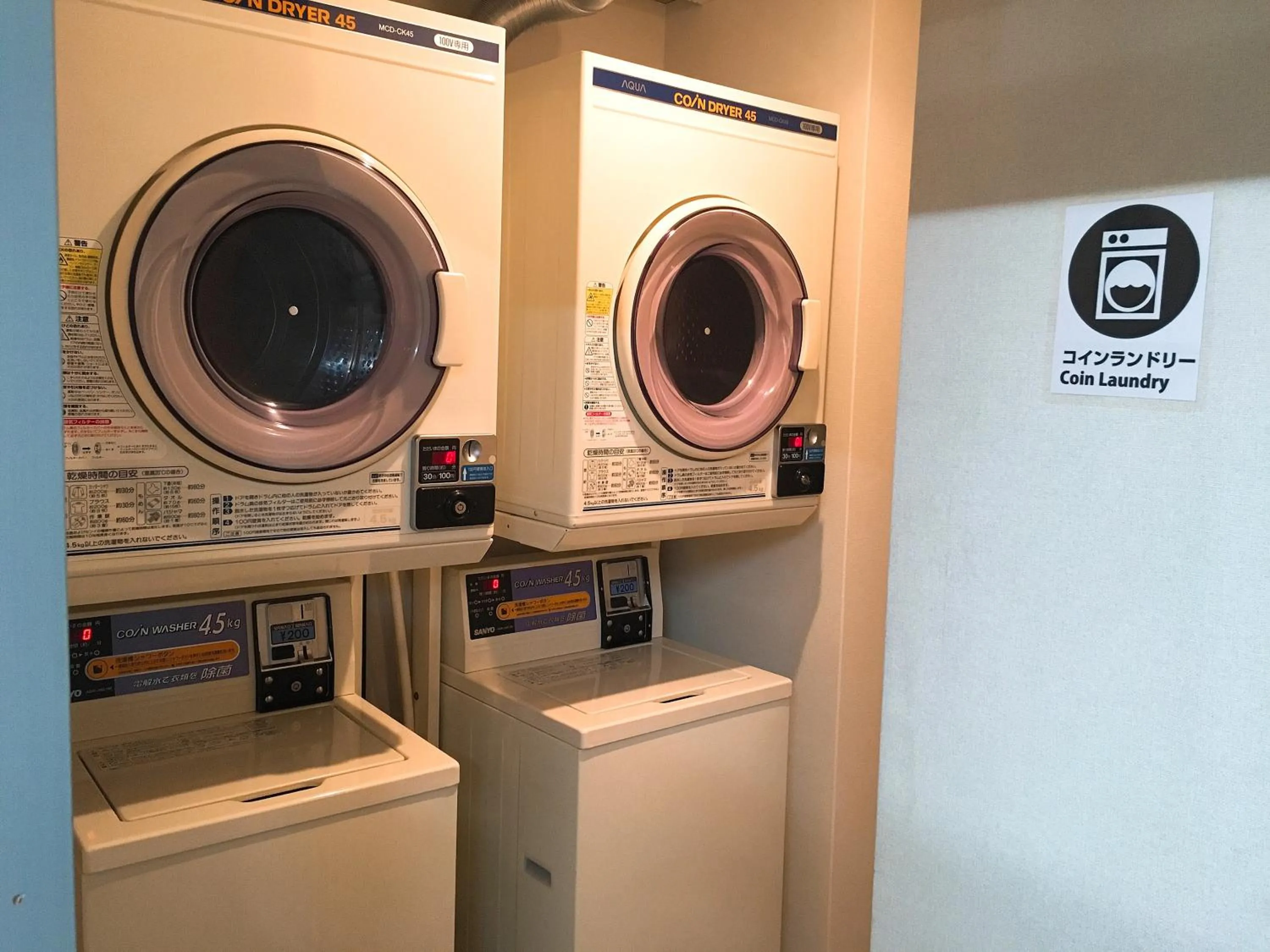 Area and facilities in Hostel Mallika