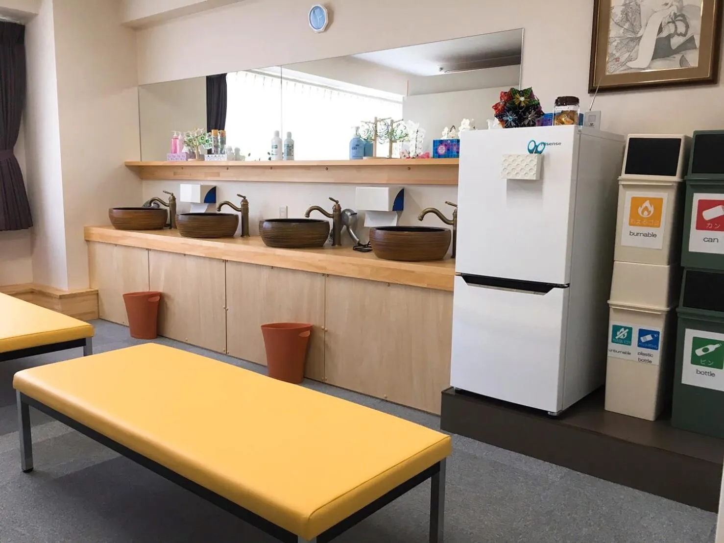 Area and facilities in Hostel Mallika