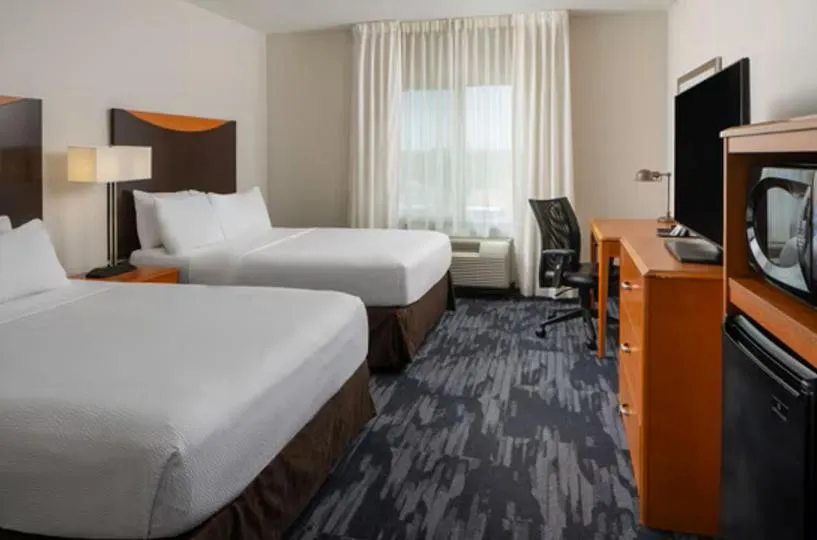 Bed in Fairfield Inn & Suites Orange Beach