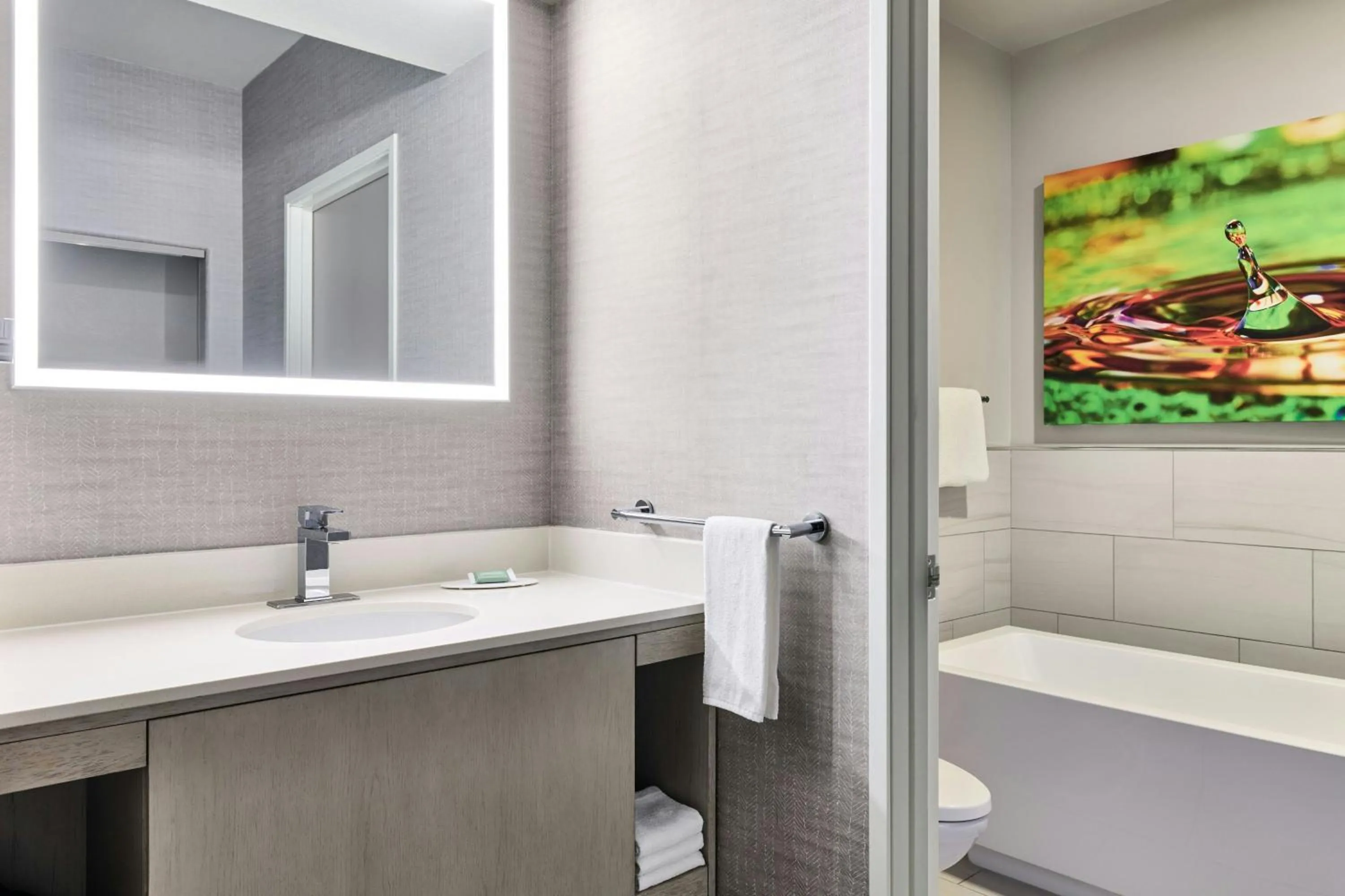 Photo of the whole room in SpringHill Suites Prescott