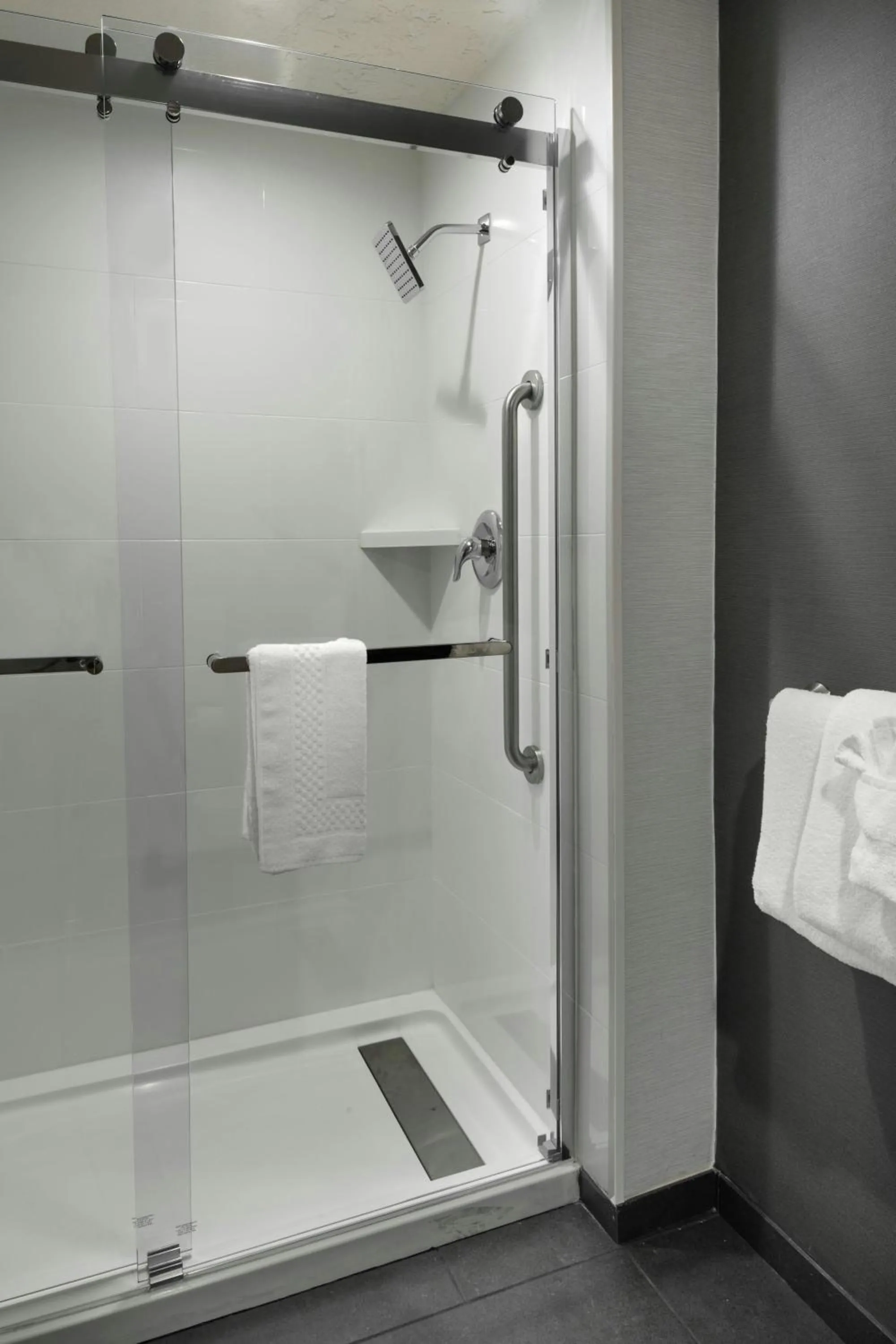 Bathroom in Courtyard Richland Columbia Point