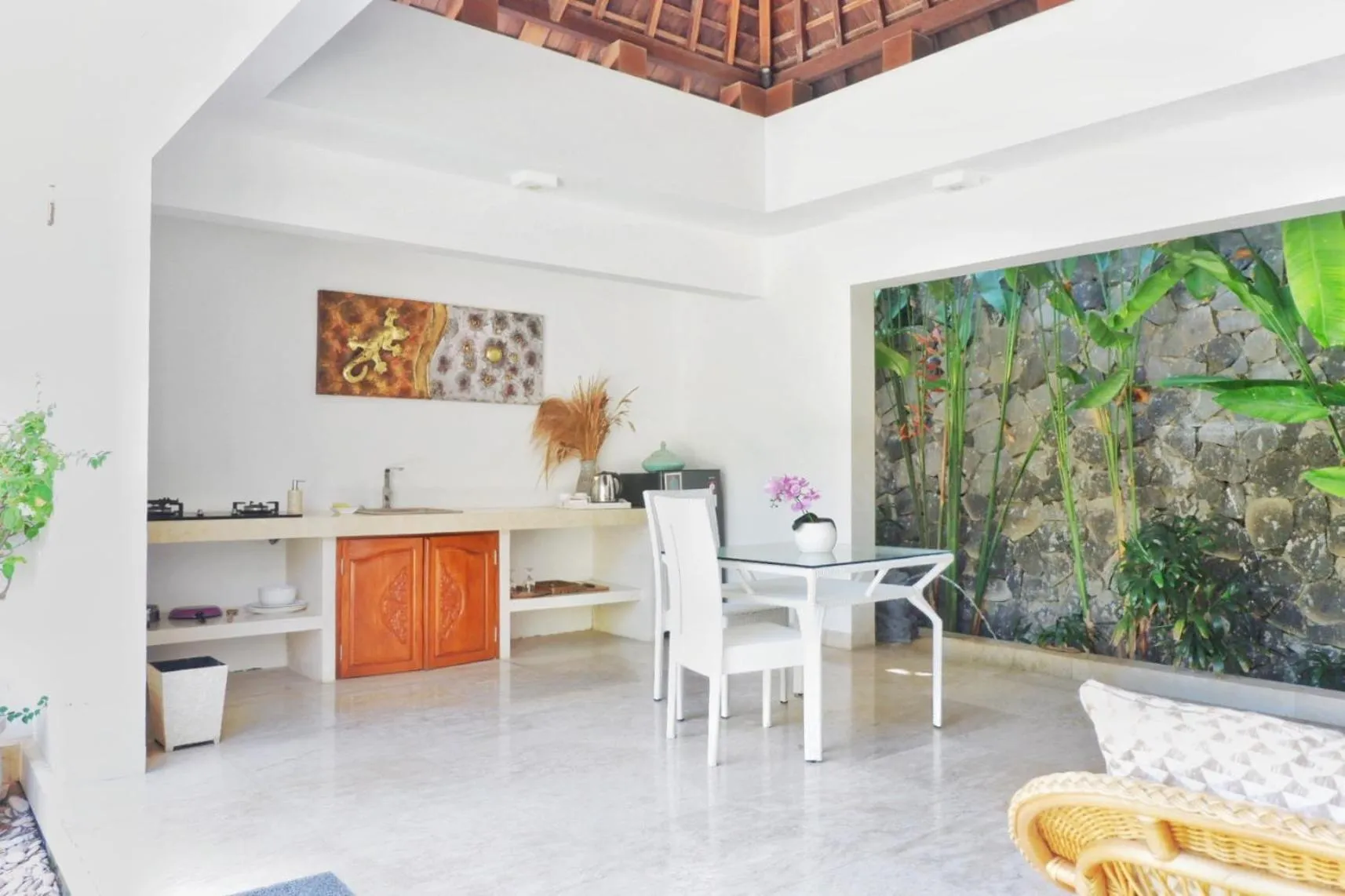 Kitchen or kitchenette in Jivana Resort