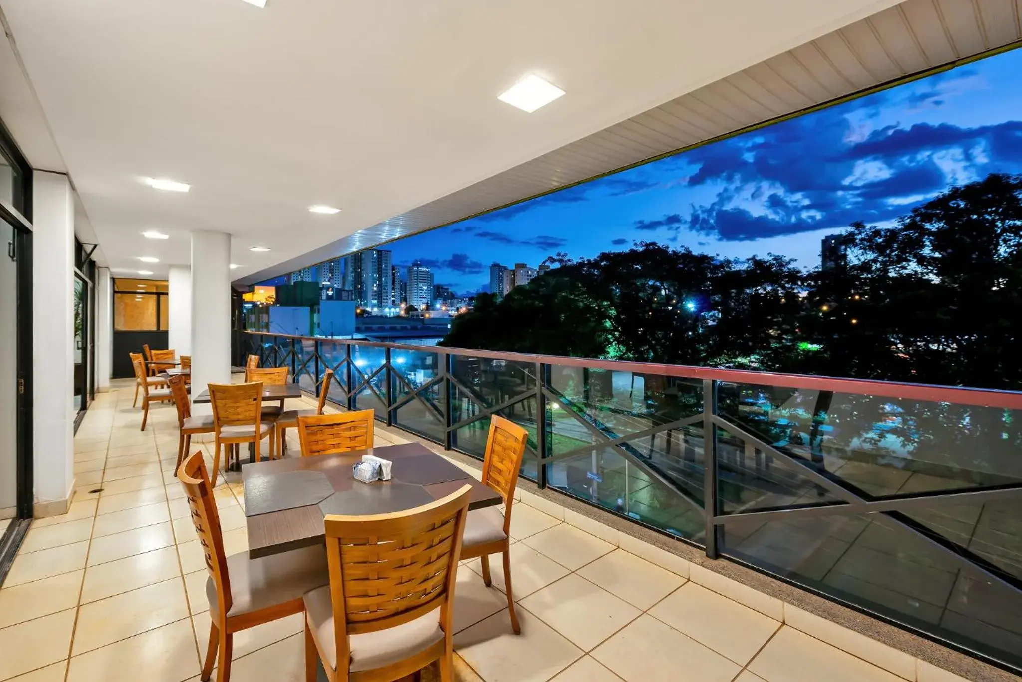Lobby or reception in Blue Tree Garden Bauru Lobby or reception in Blue Tree Garden Bauru
