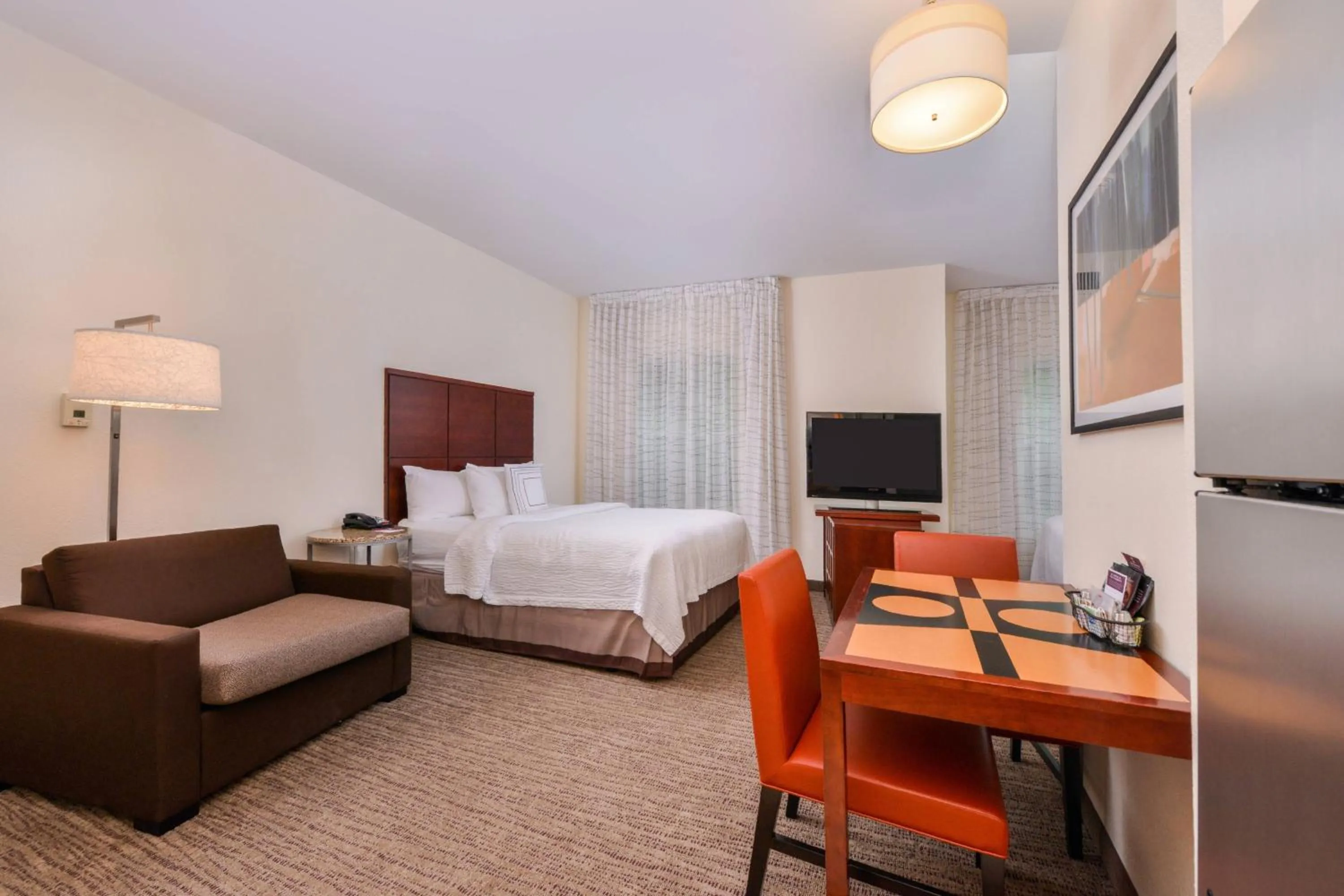 Photo of the whole room, Bed in Residence Inn by Marriott North Conway