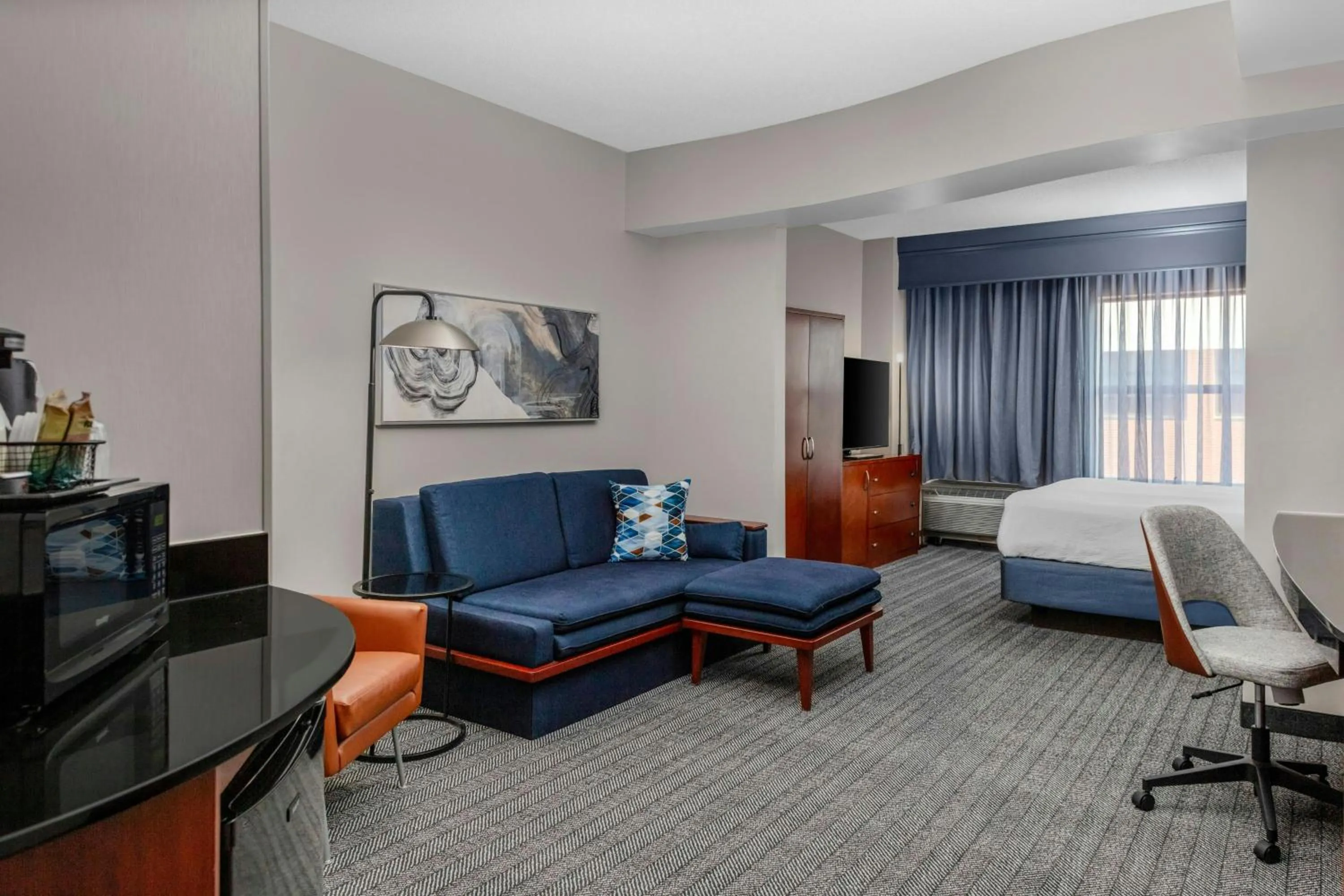 Bedroom in Courtyard Reading Wyomissing