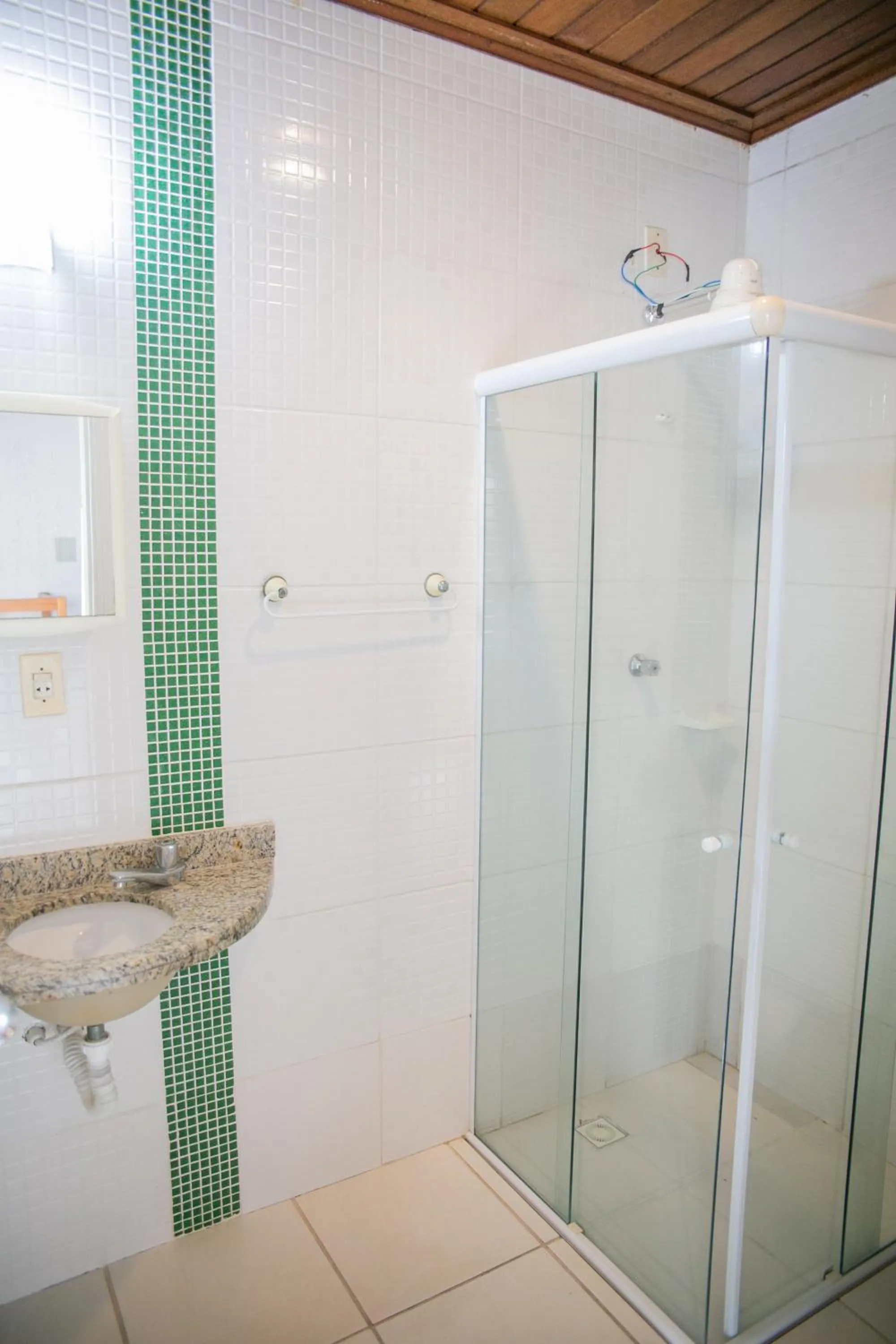 Bathroom in Paramar Praia Grande