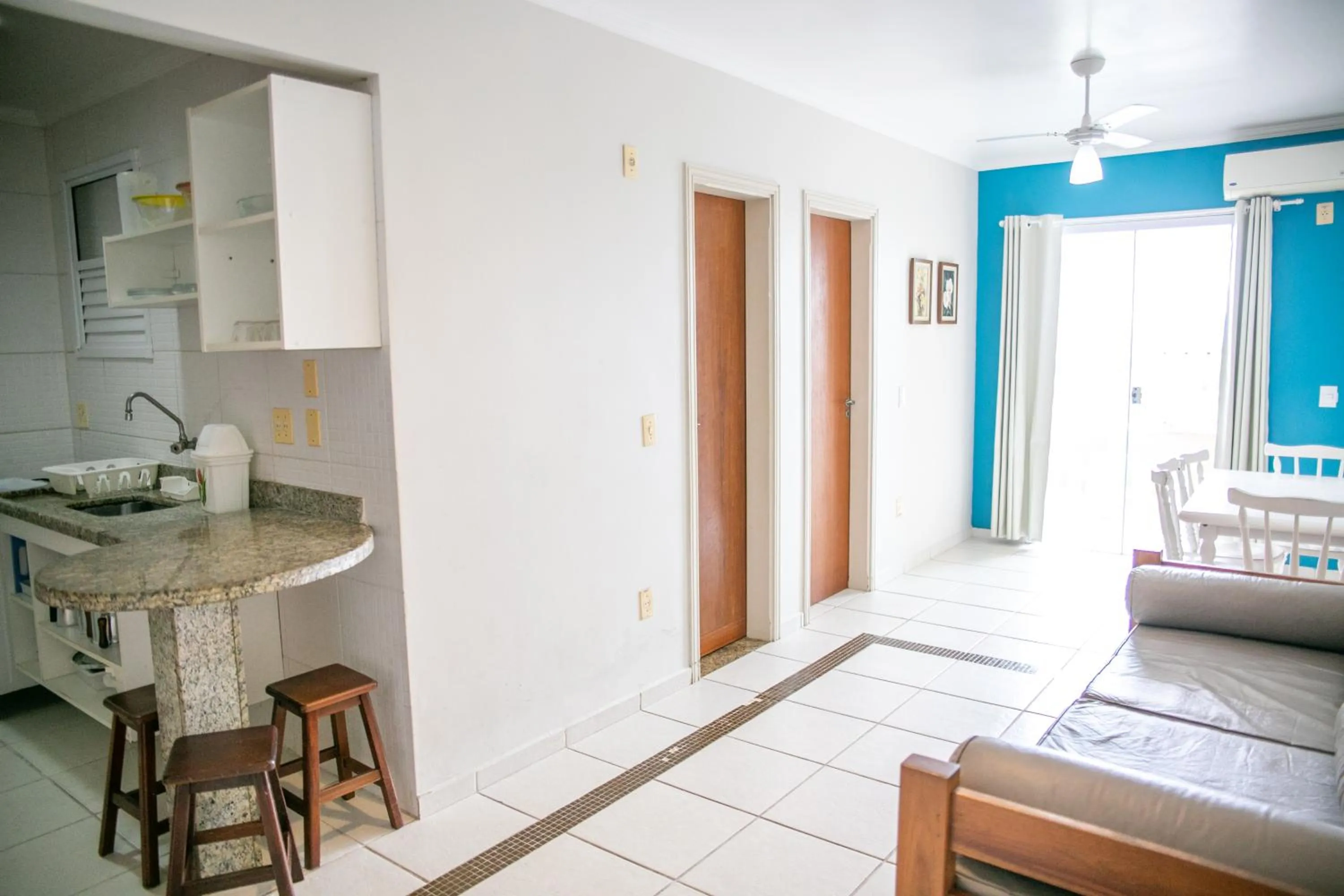 Dining area in Paramar Praia Grande