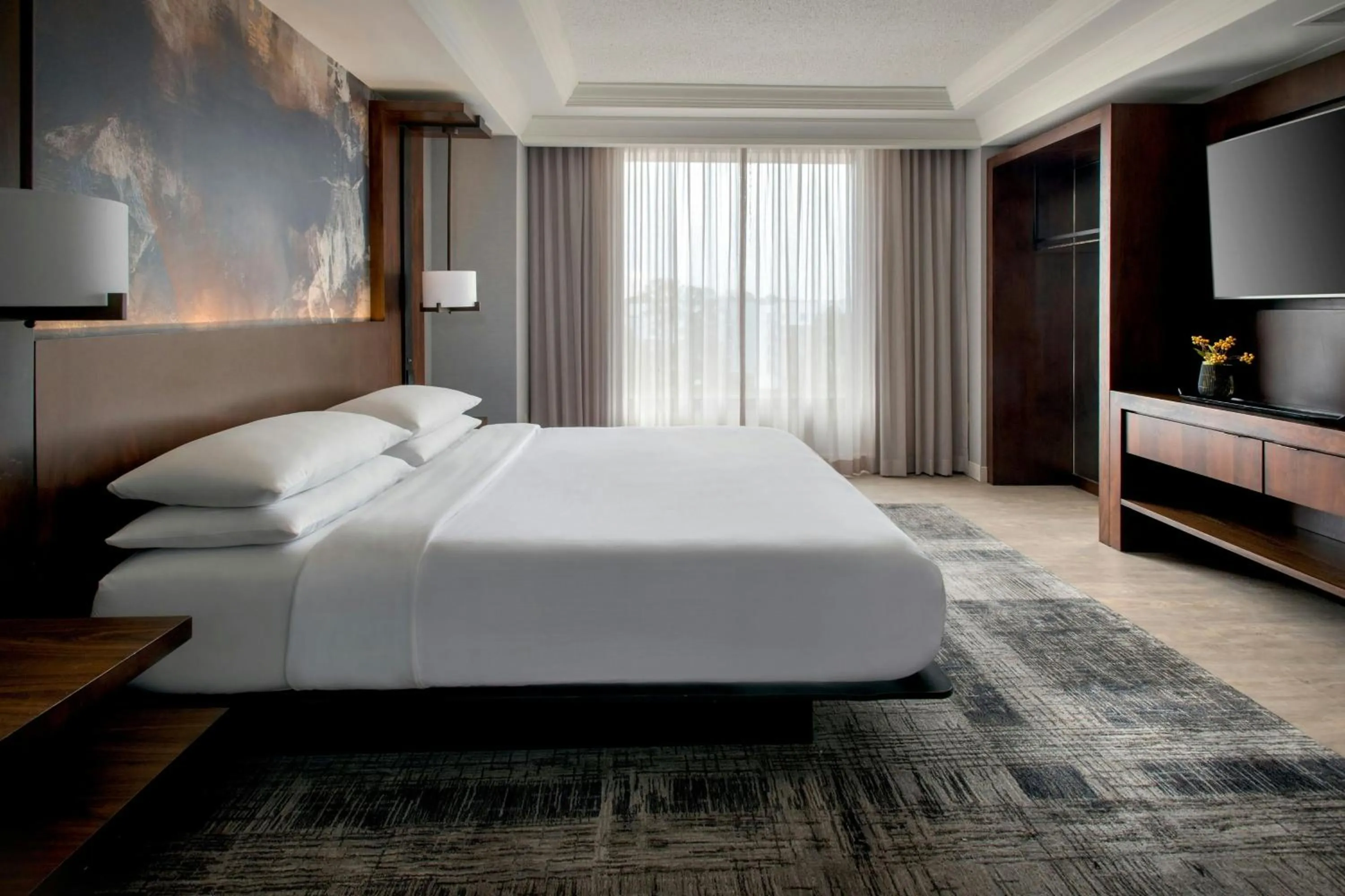 Photo of the whole room, Bed in Richmond Marriott Short Pump