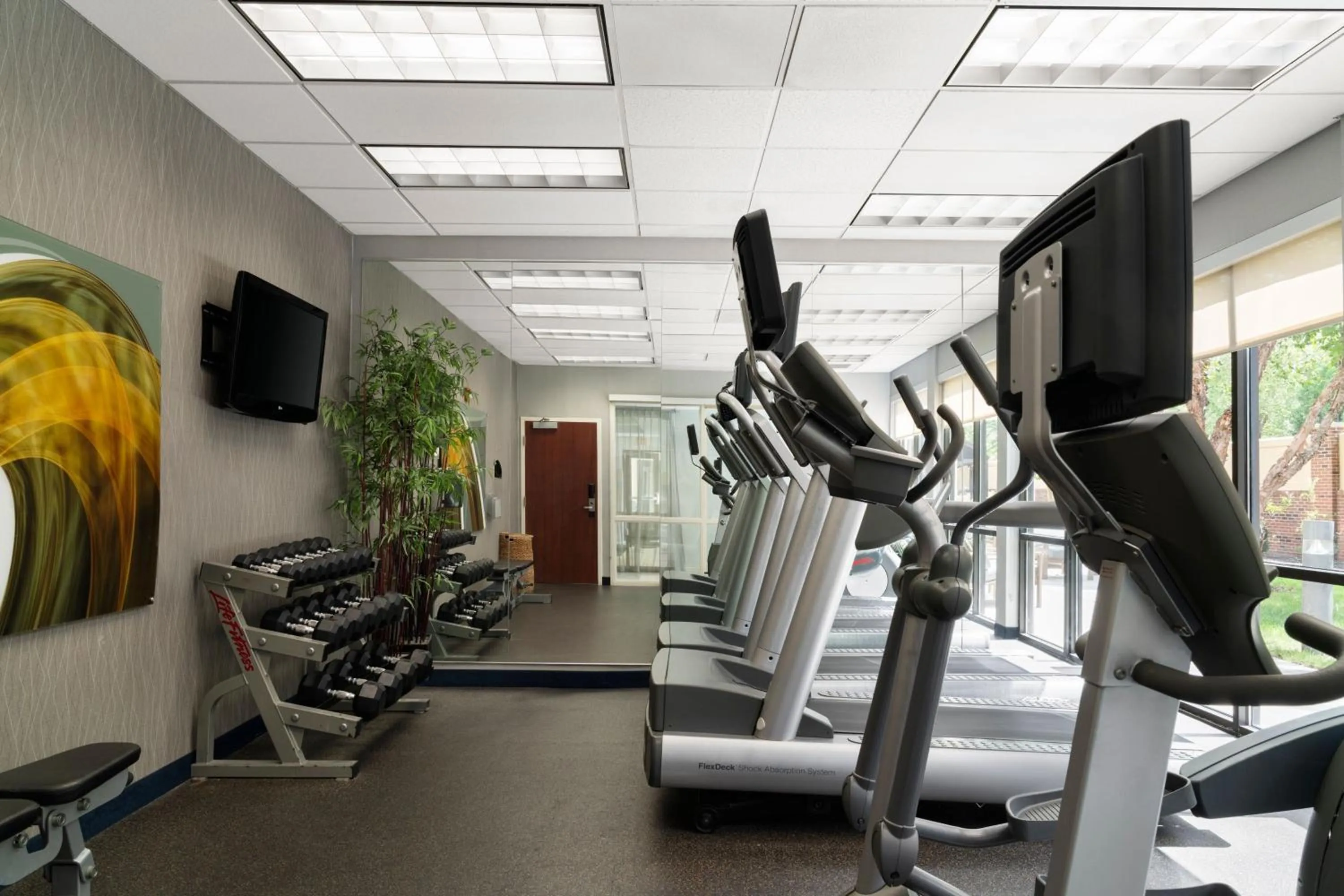 Fitness centre/facilities in Courtyard Richmond North/Glen Allen