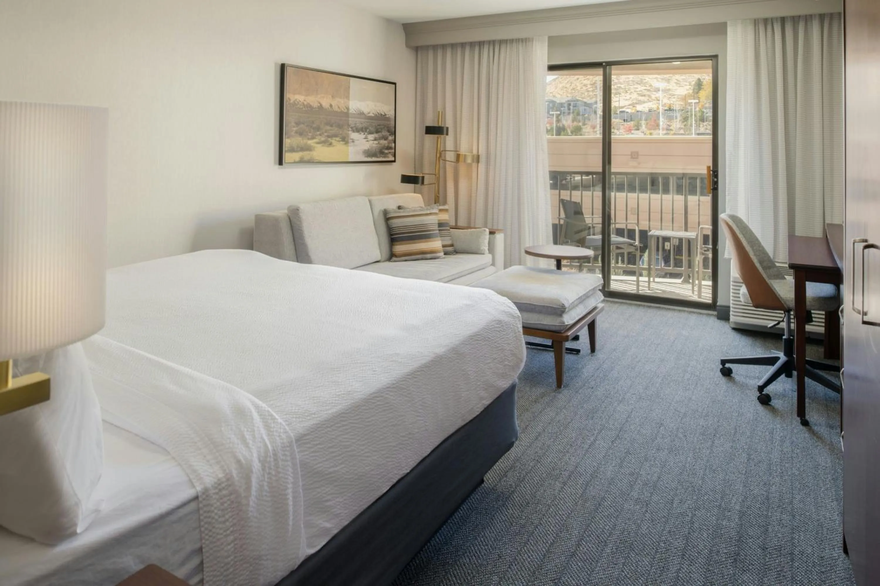 Bedroom, Bed in Courtyard Carson City