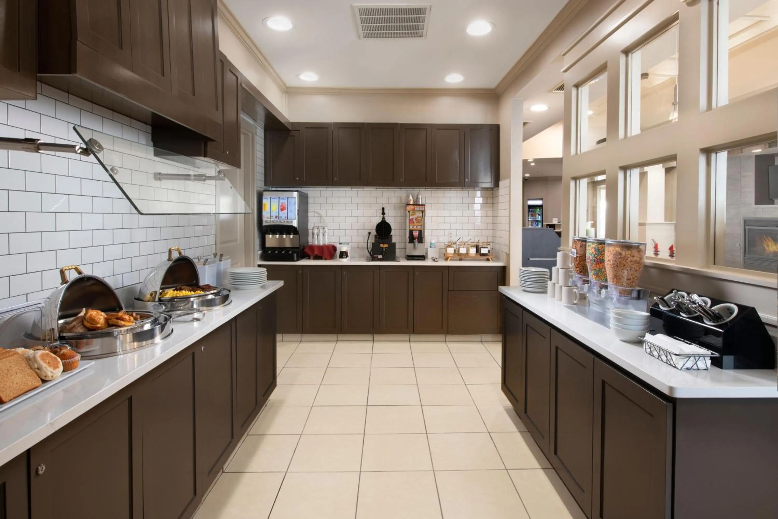 Kitchen or kitchenette in Residence Inn by Marriott Rogers
