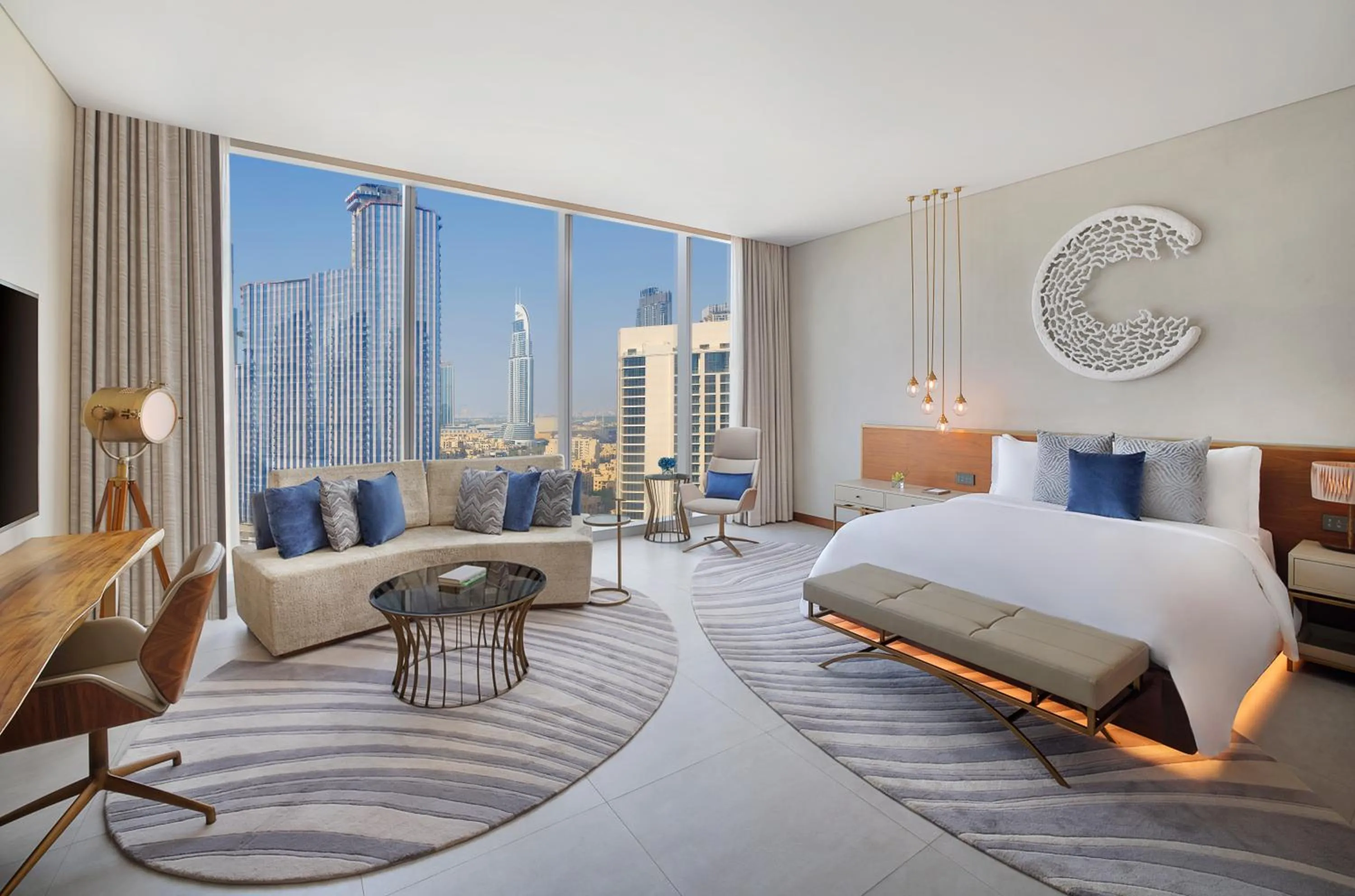 City view, Bed in The St. Regis Downtown Dubai