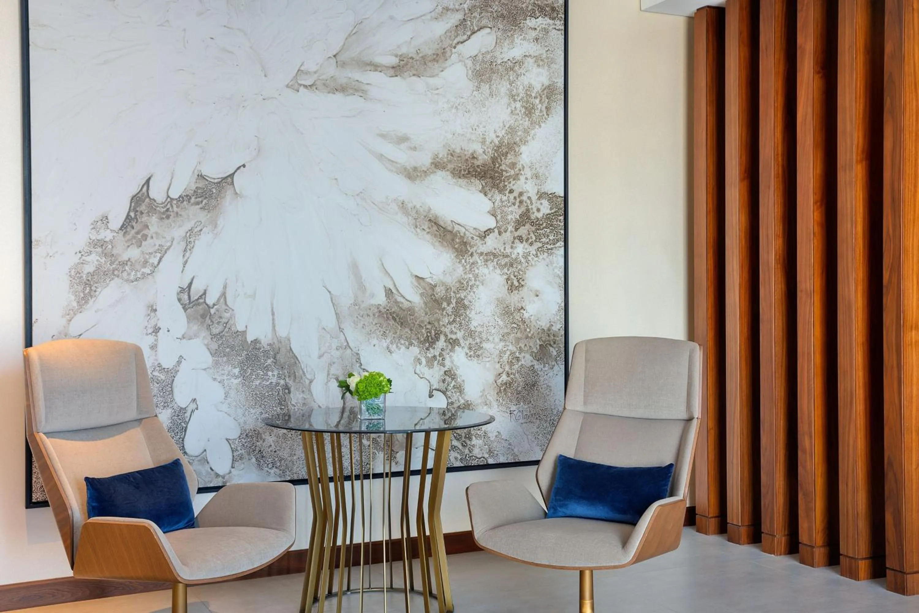 Living room in The St. Regis Downtown Dubai