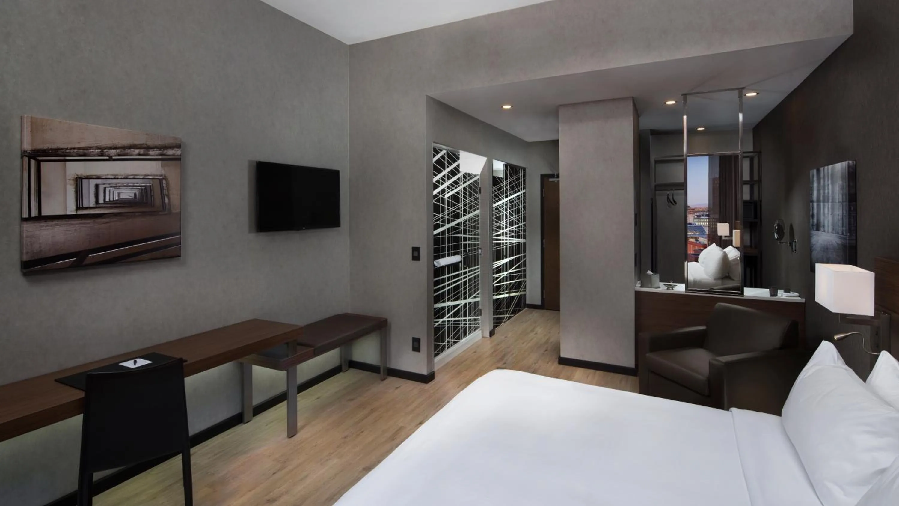 Bedroom, Bed in Hôtel AC Montréal Centre-ville