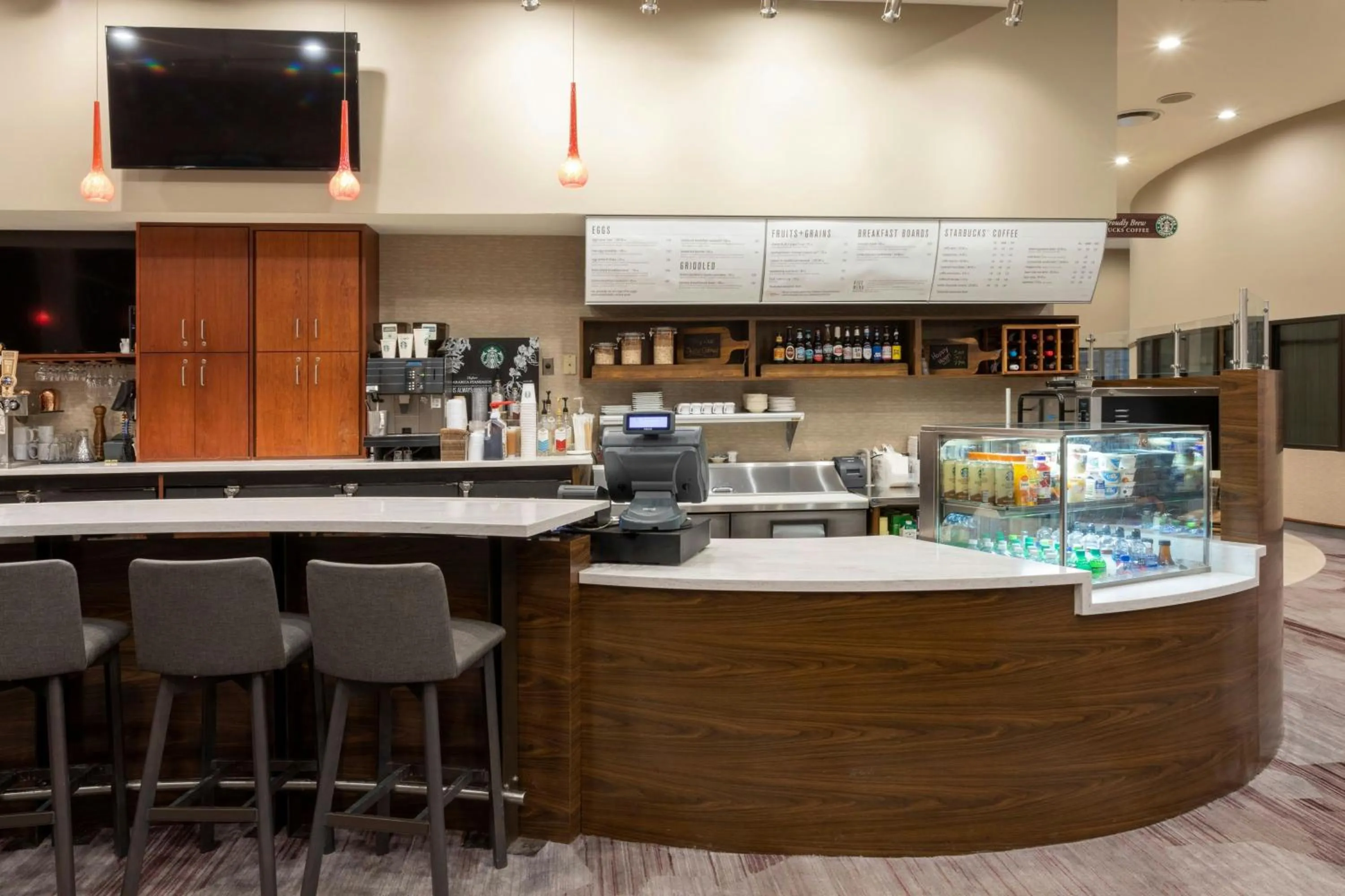 Restaurant/places to eat in Courtyard Rochester Mayo Clinic Area/Saint Marys