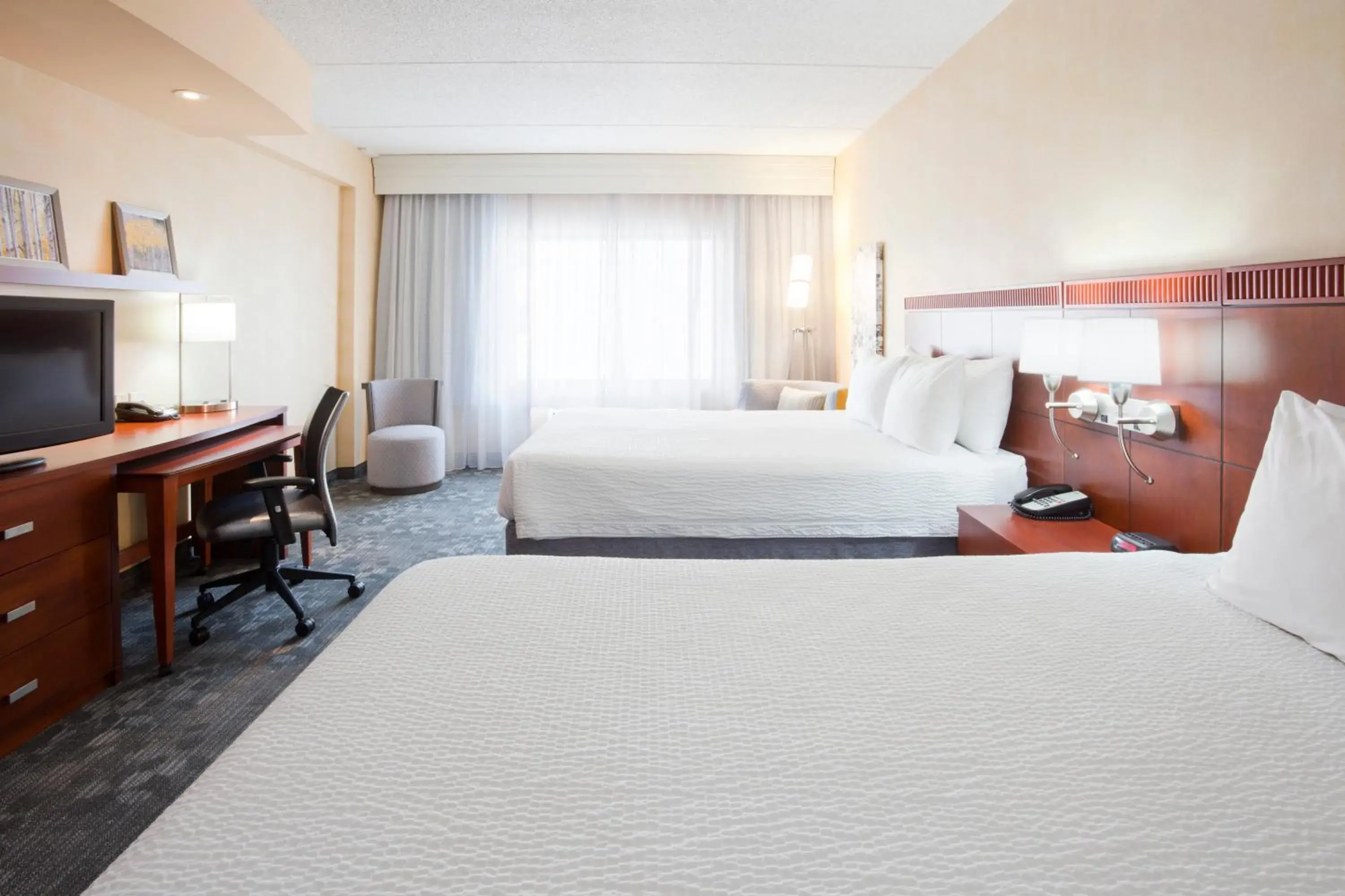 Queen Room with Two Queen Beds - Hearing Accessible in Courtyard Rochester Mayo Clinic Area/Saint Marys Queen Room with Two Queen Beds - Hearing Accessible in Courtyard Rochester Mayo Clinic Area/Saint Marys