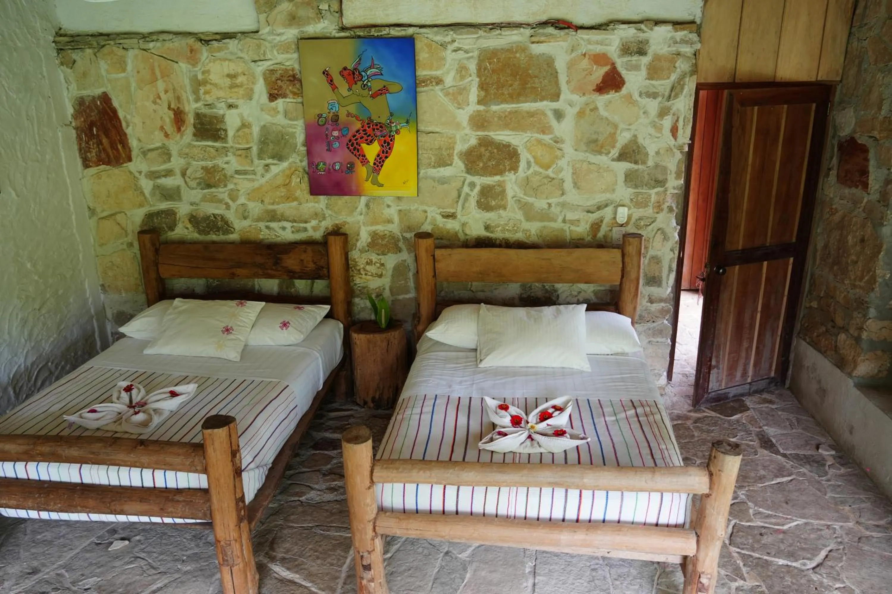 Bed in Eco Hotel Sak Nok