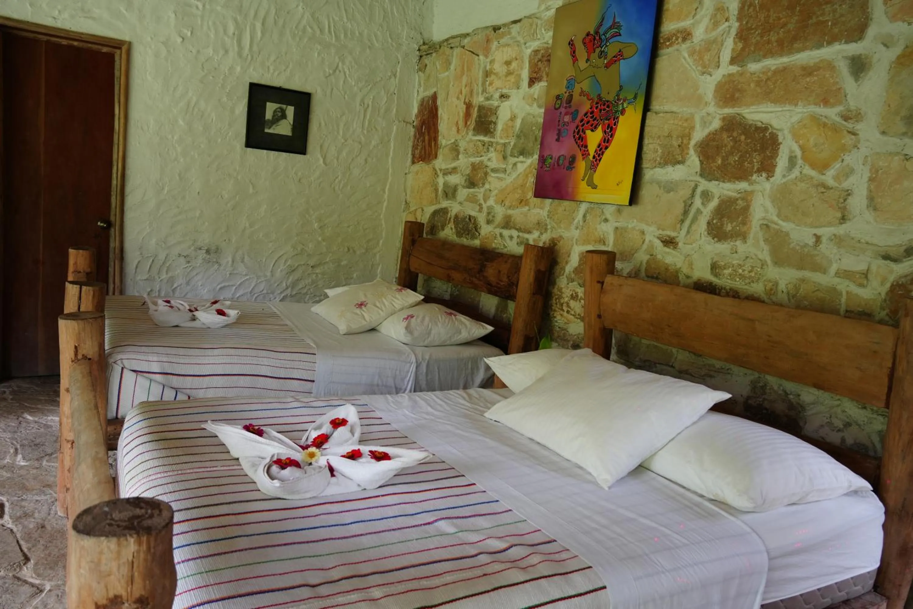 Bed in Eco Hotel Sak Nok