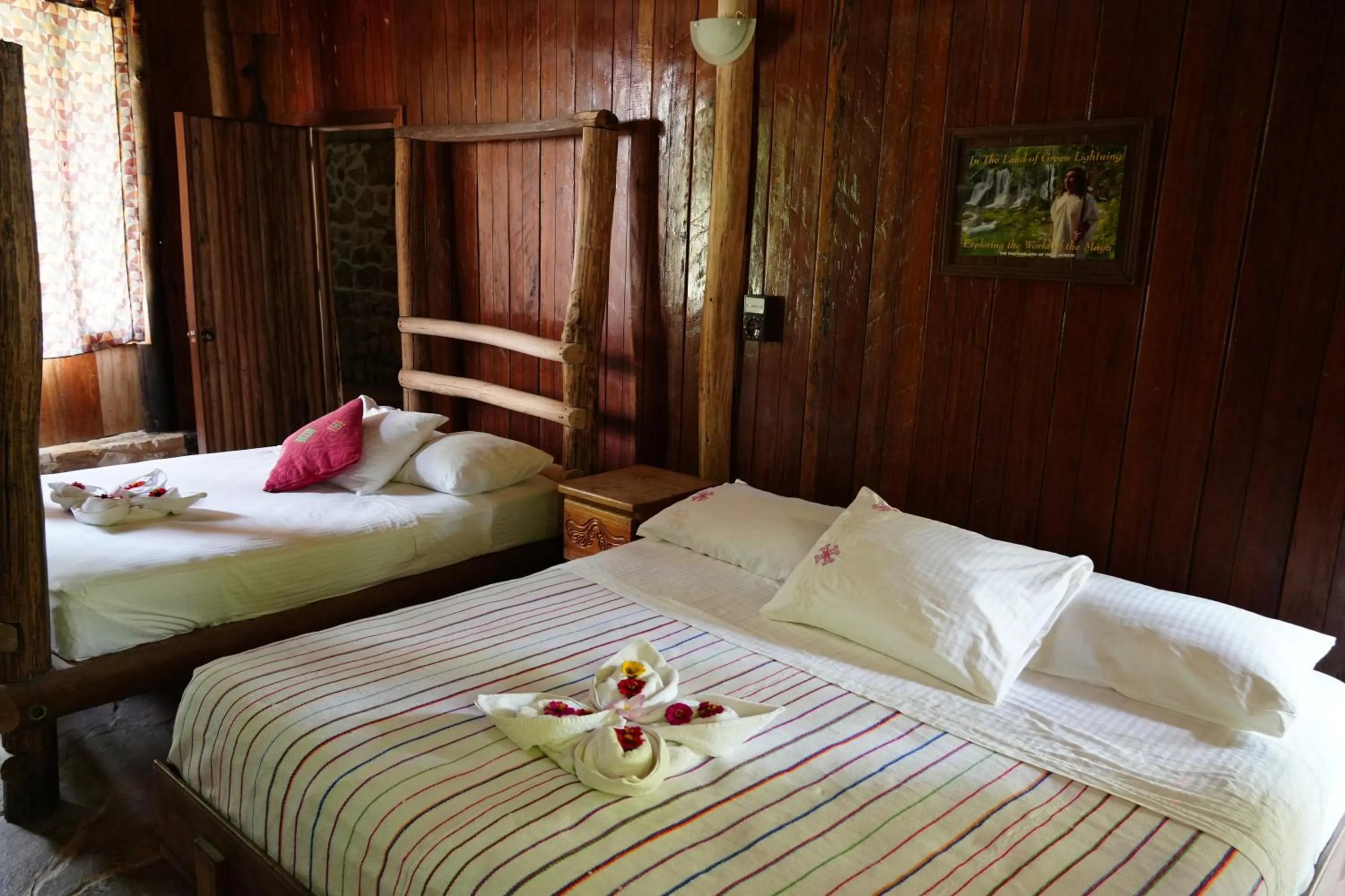Bed in Eco Hotel Sak Nok