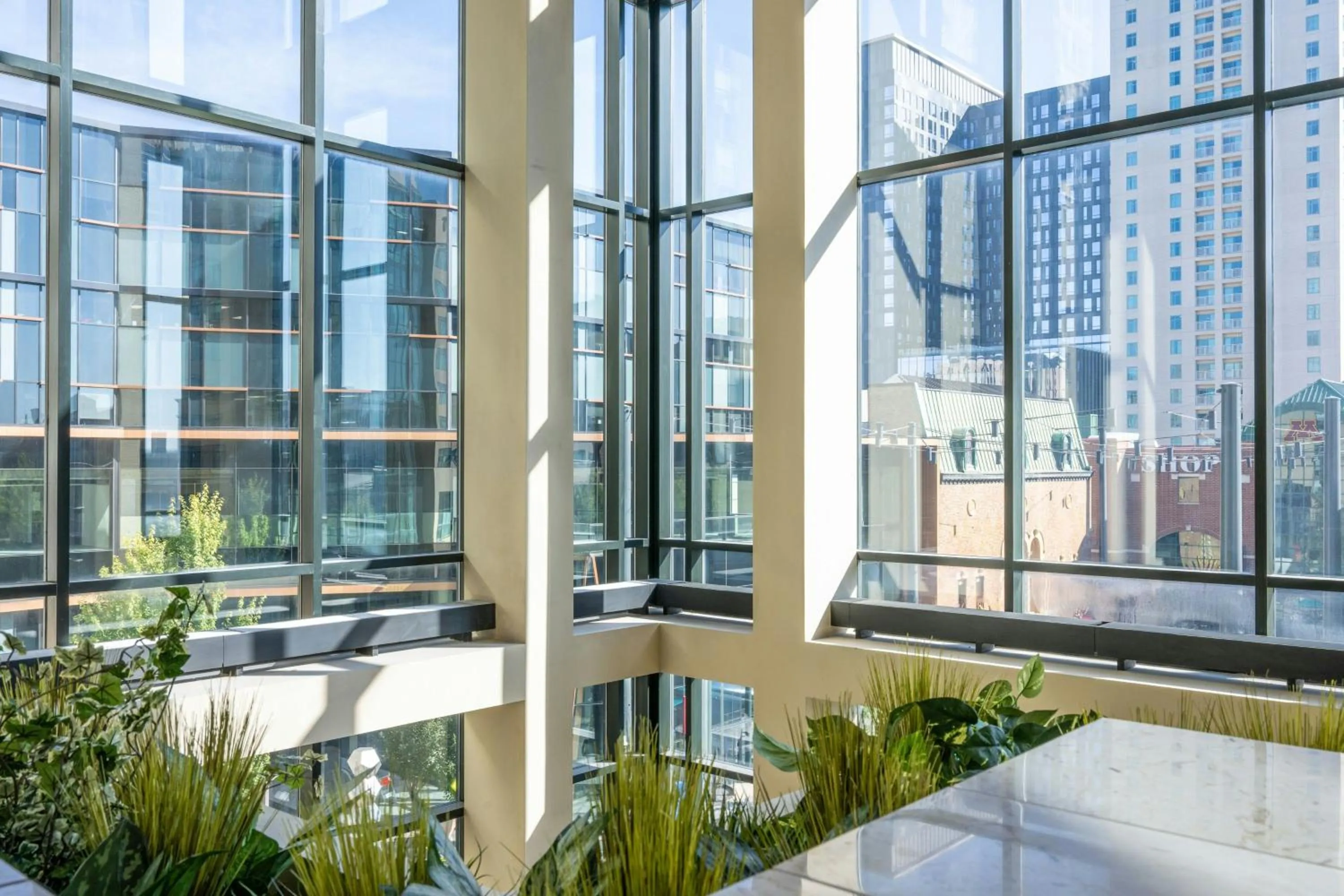 Lobby or reception in Rochester Marriott Mayo Clinic Area