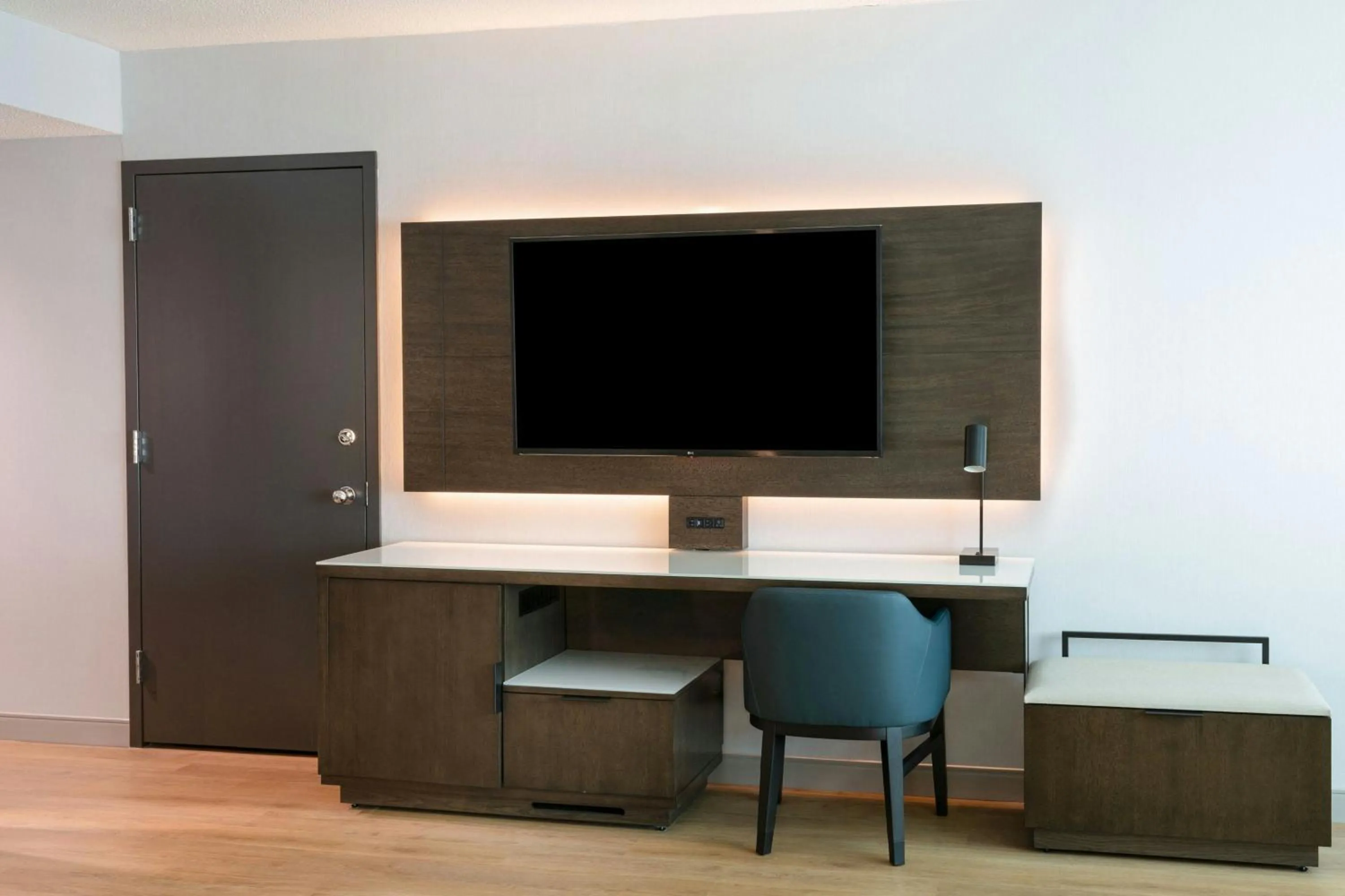 Photo of the whole room in Rochester Marriott Mayo Clinic Area