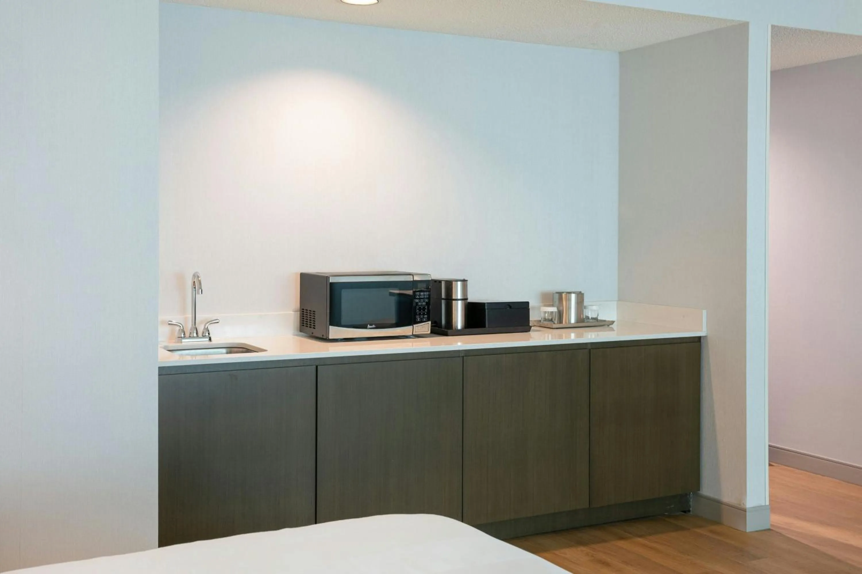 Lounge or bar in Rochester Marriott Mayo Clinic Area