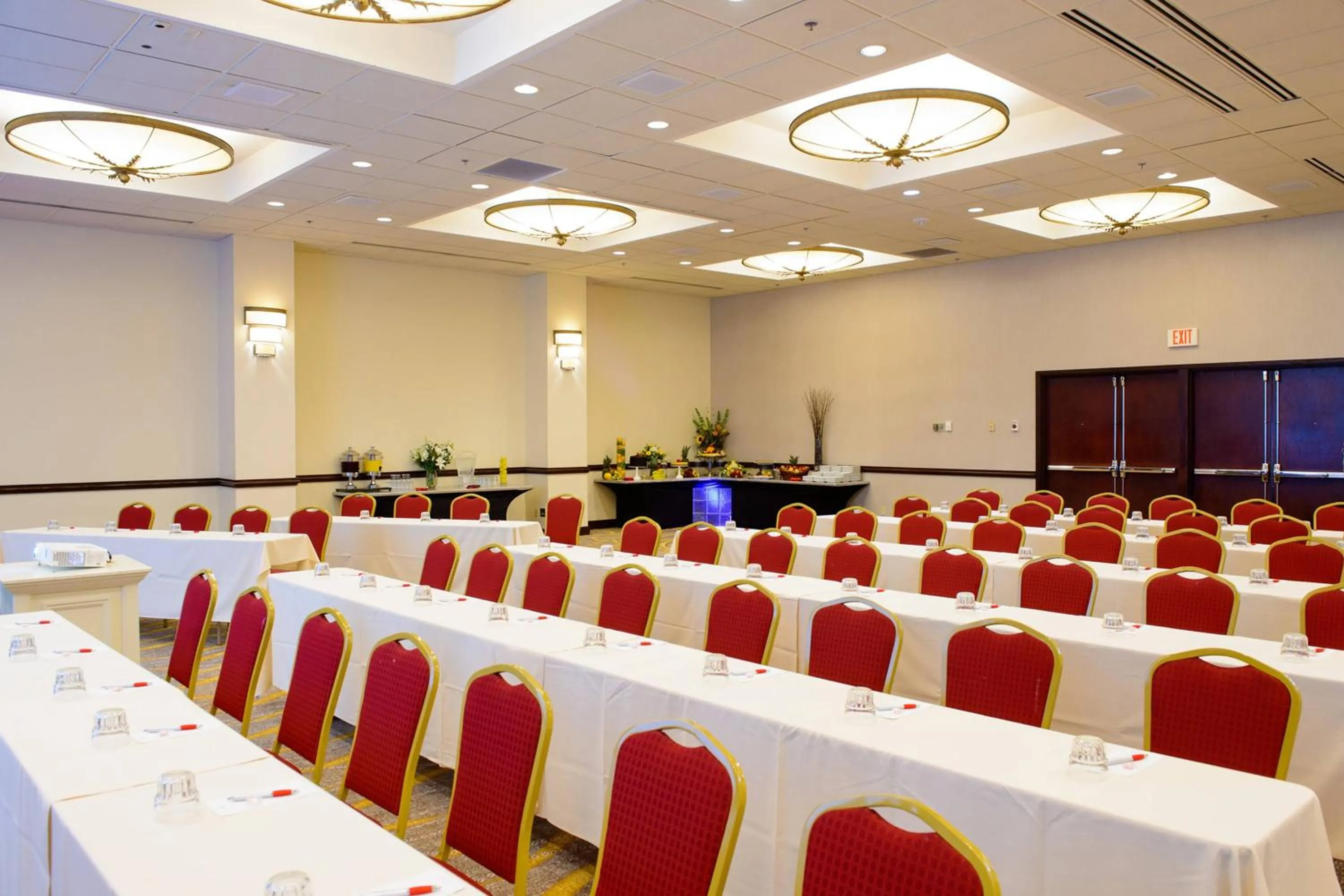 Meeting/conference room in Rochester Marriott Mayo Clinic Area