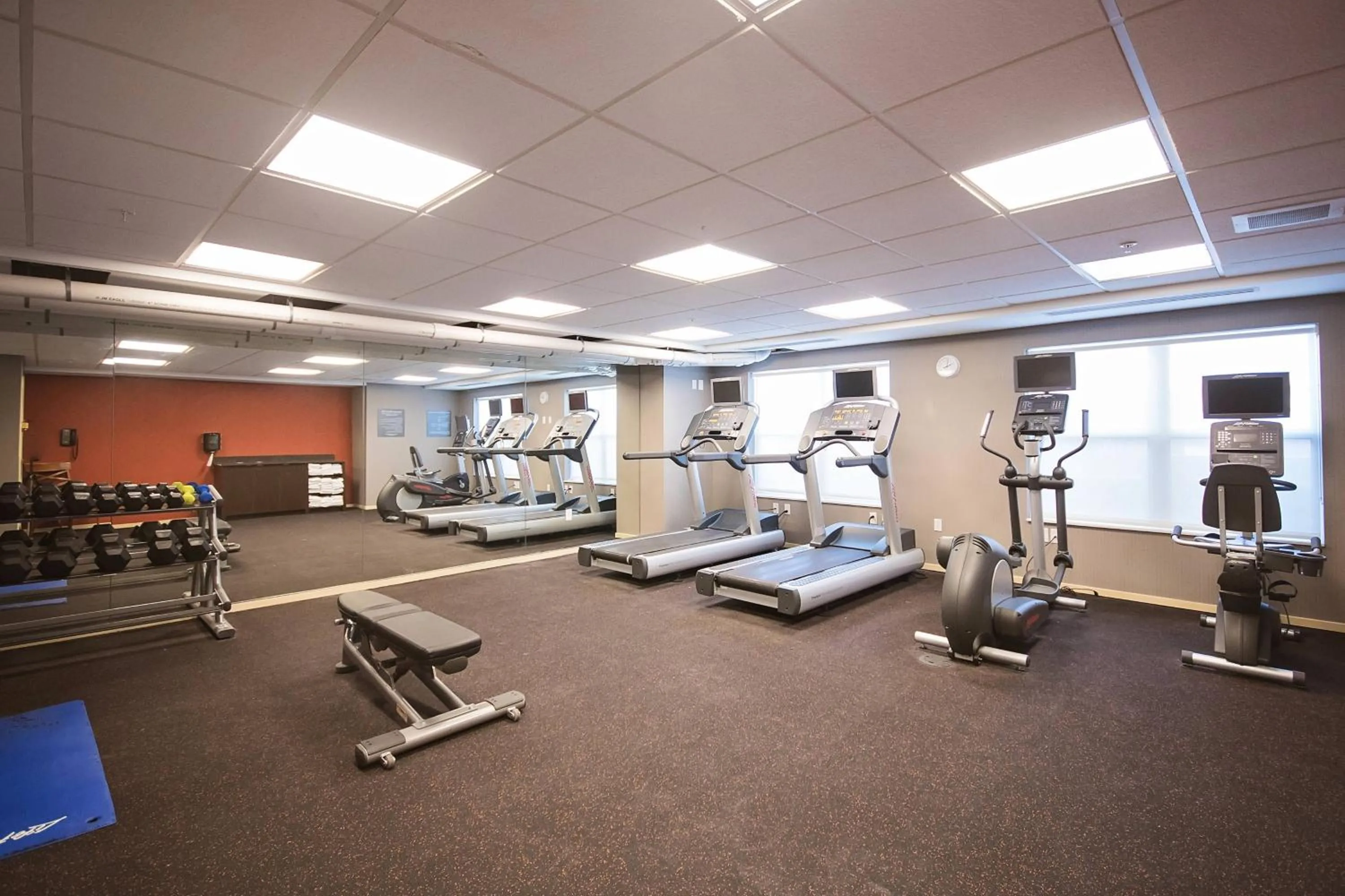 Fitness centre/facilities in Residence Inn Rochester Mayo Clinic Area