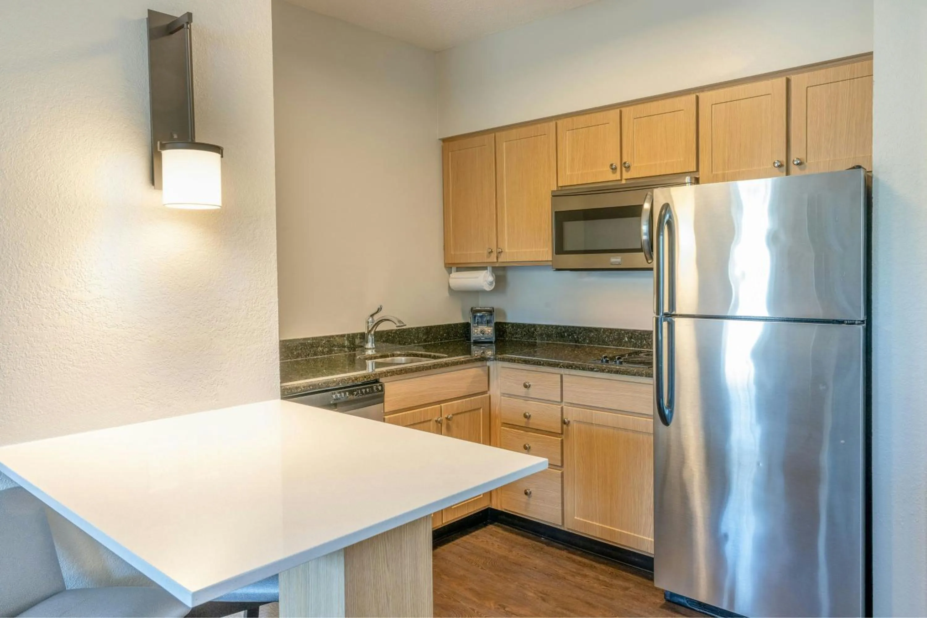 Kitchen or kitchenette in Residence Inn Rochester Mayo Clinic Area