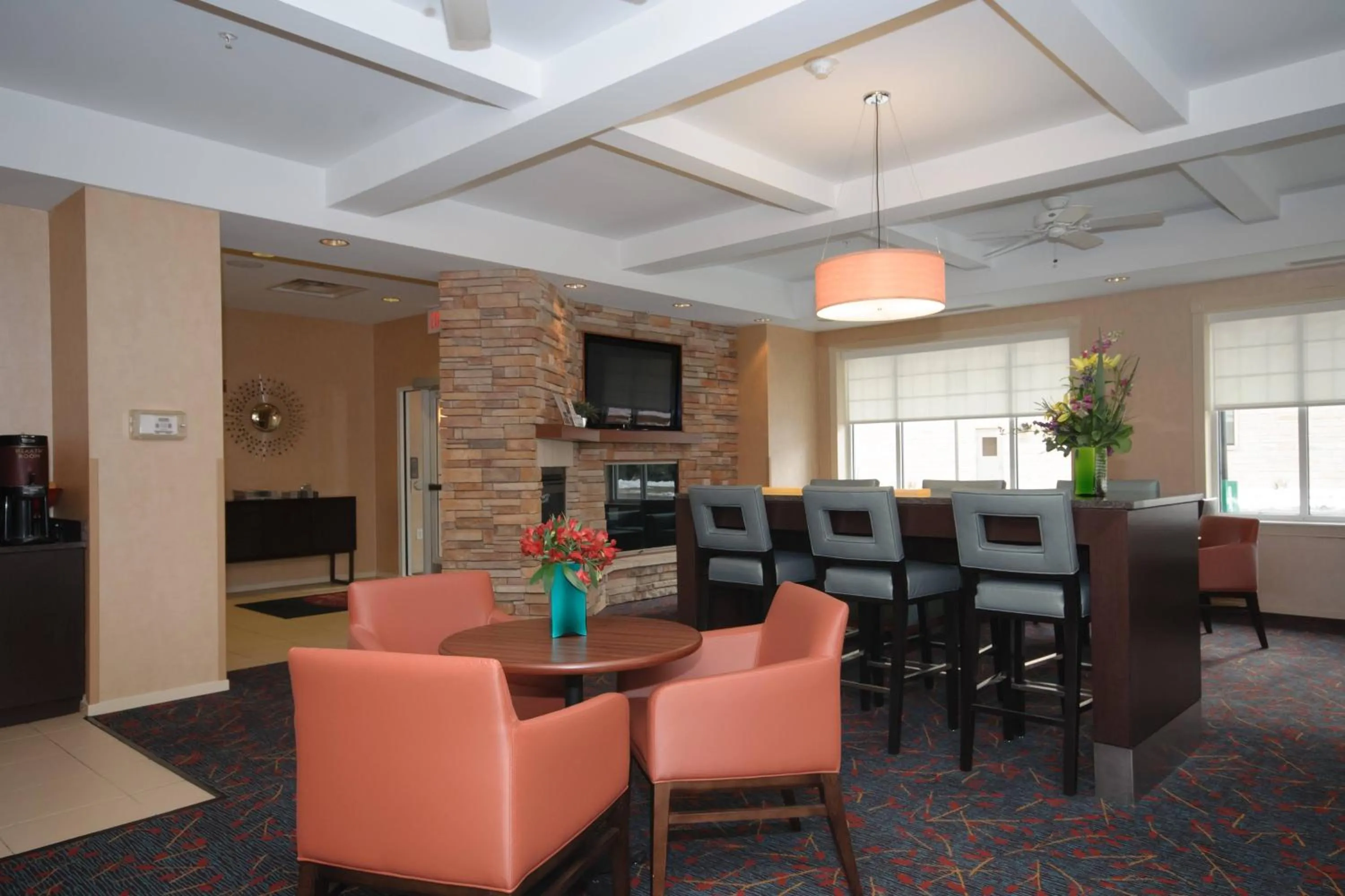 Restaurant/places to eat in Residence Inn Rochester Mayo Clinic Area