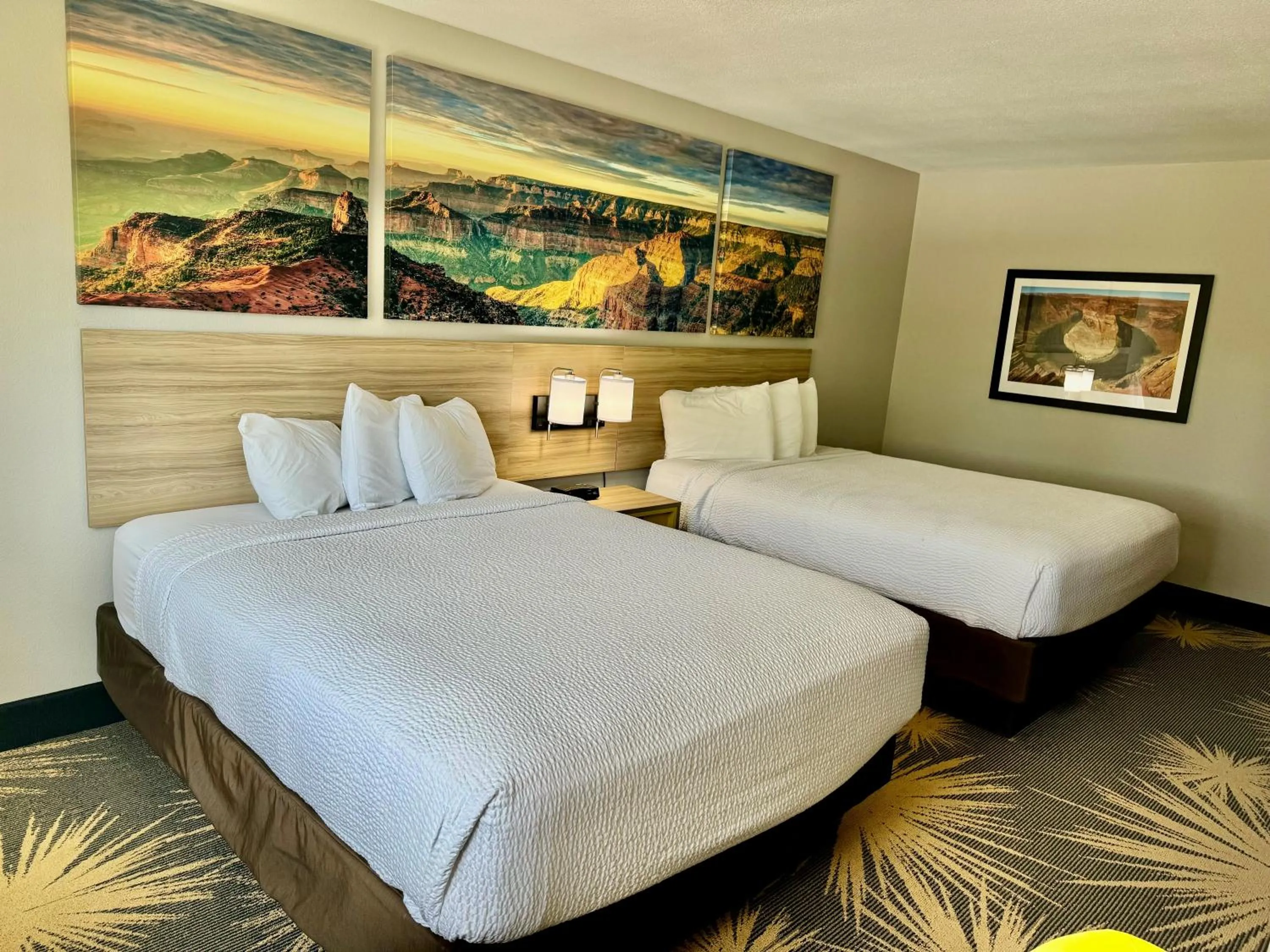 Bed in Days Inn by Wyndham Williams