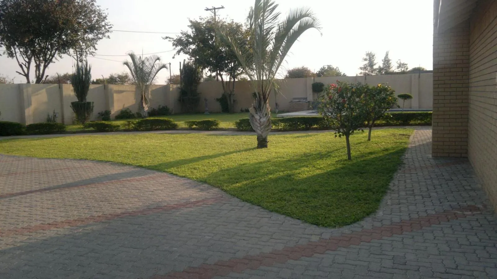 Property building in Fahms