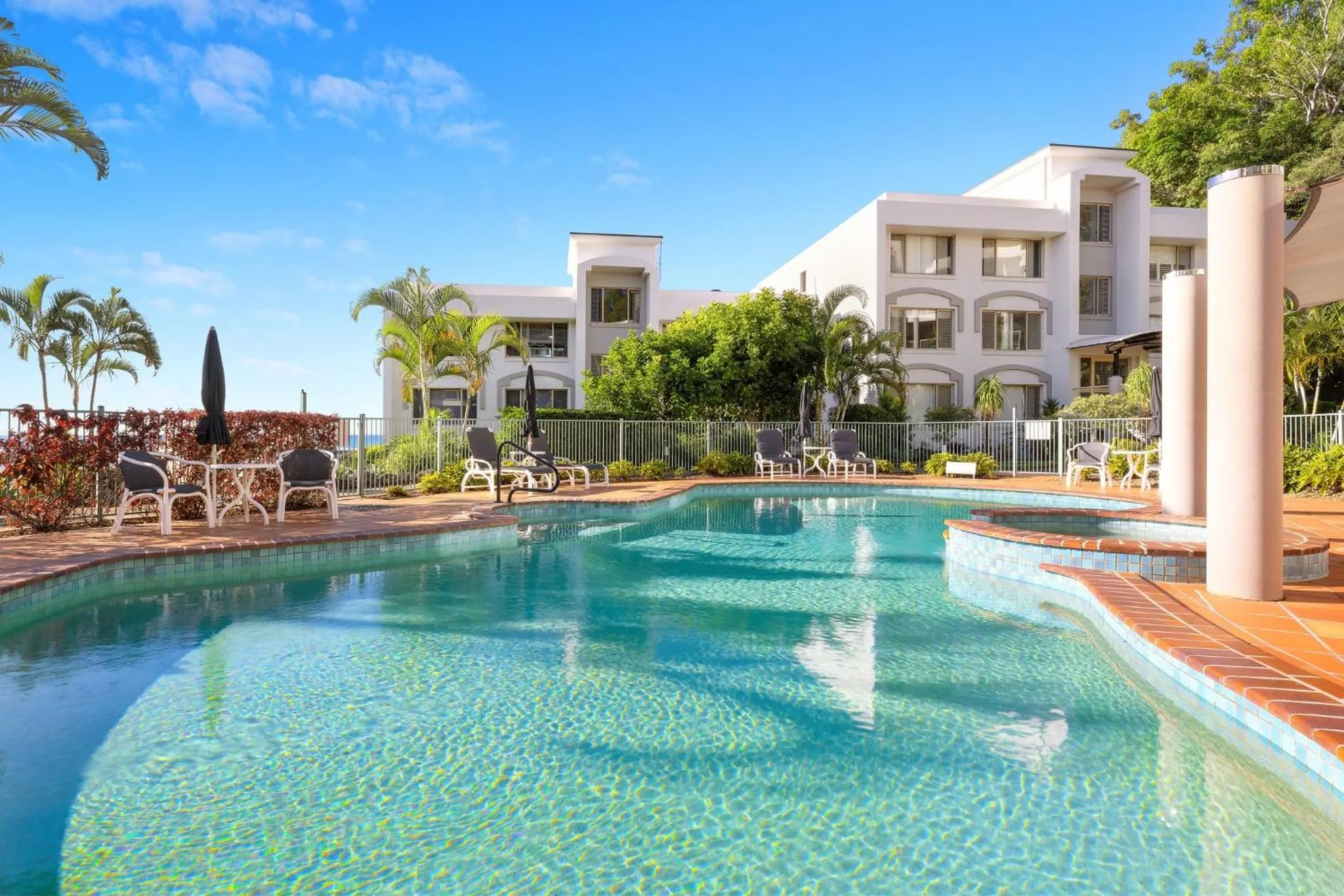 Swimming pool in Little Cove Currumbin