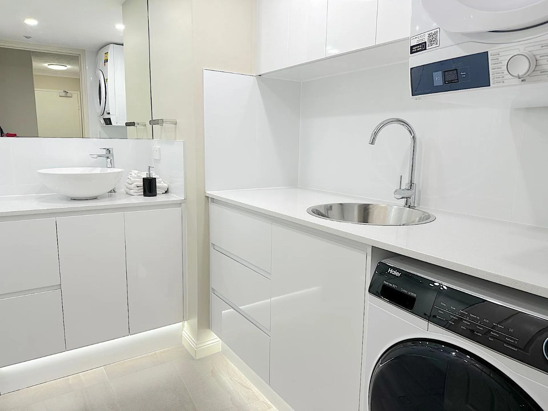 Bathroom in Little Cove Currumbin