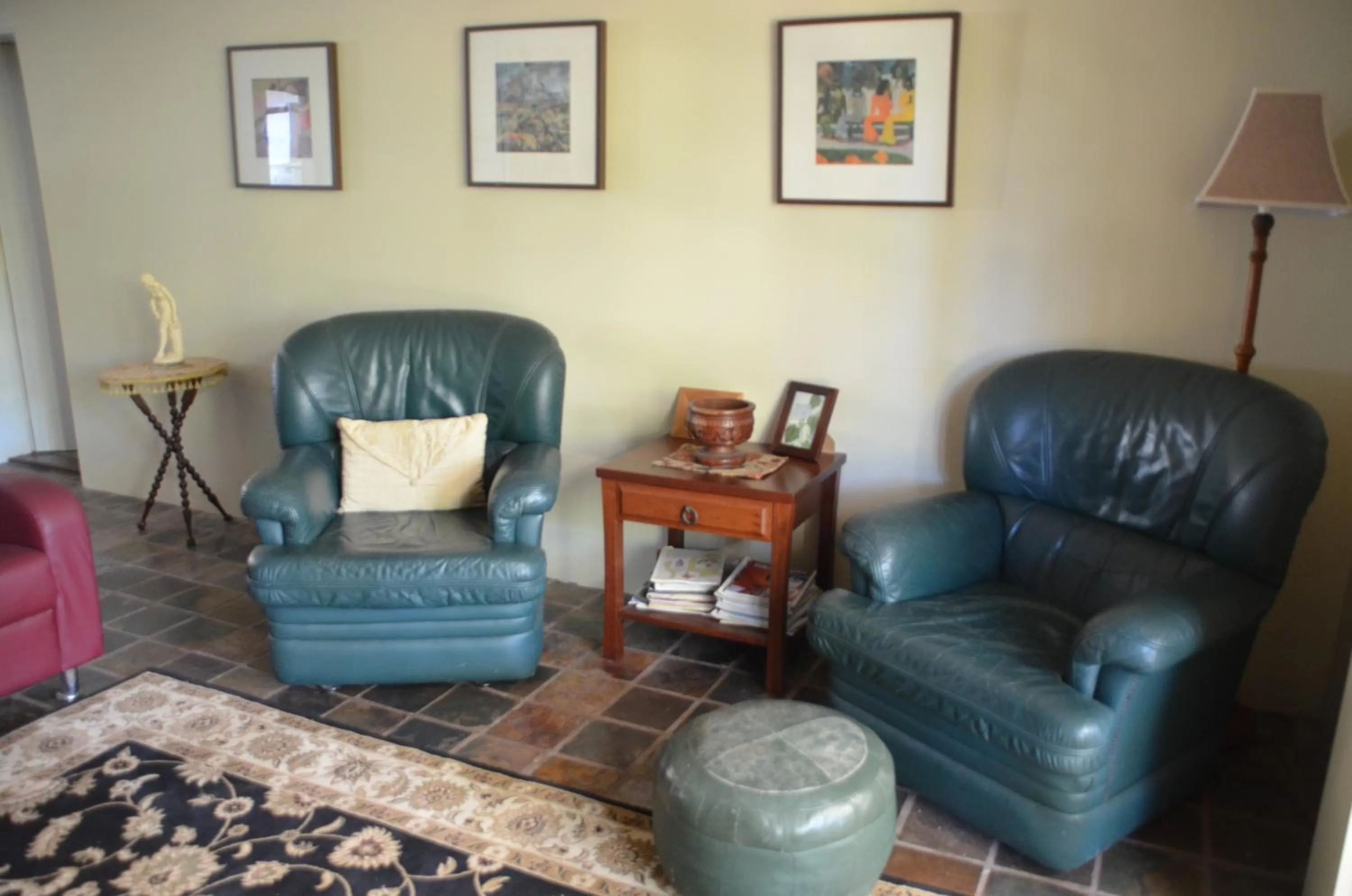 Communal lounge/ TV room in Weelaway On Gregory