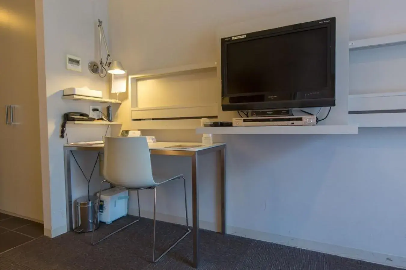 Photo of the whole room in Citadines Shinjuku Tokyo Photo of the whole room in Citadines Shinjuku Tokyo