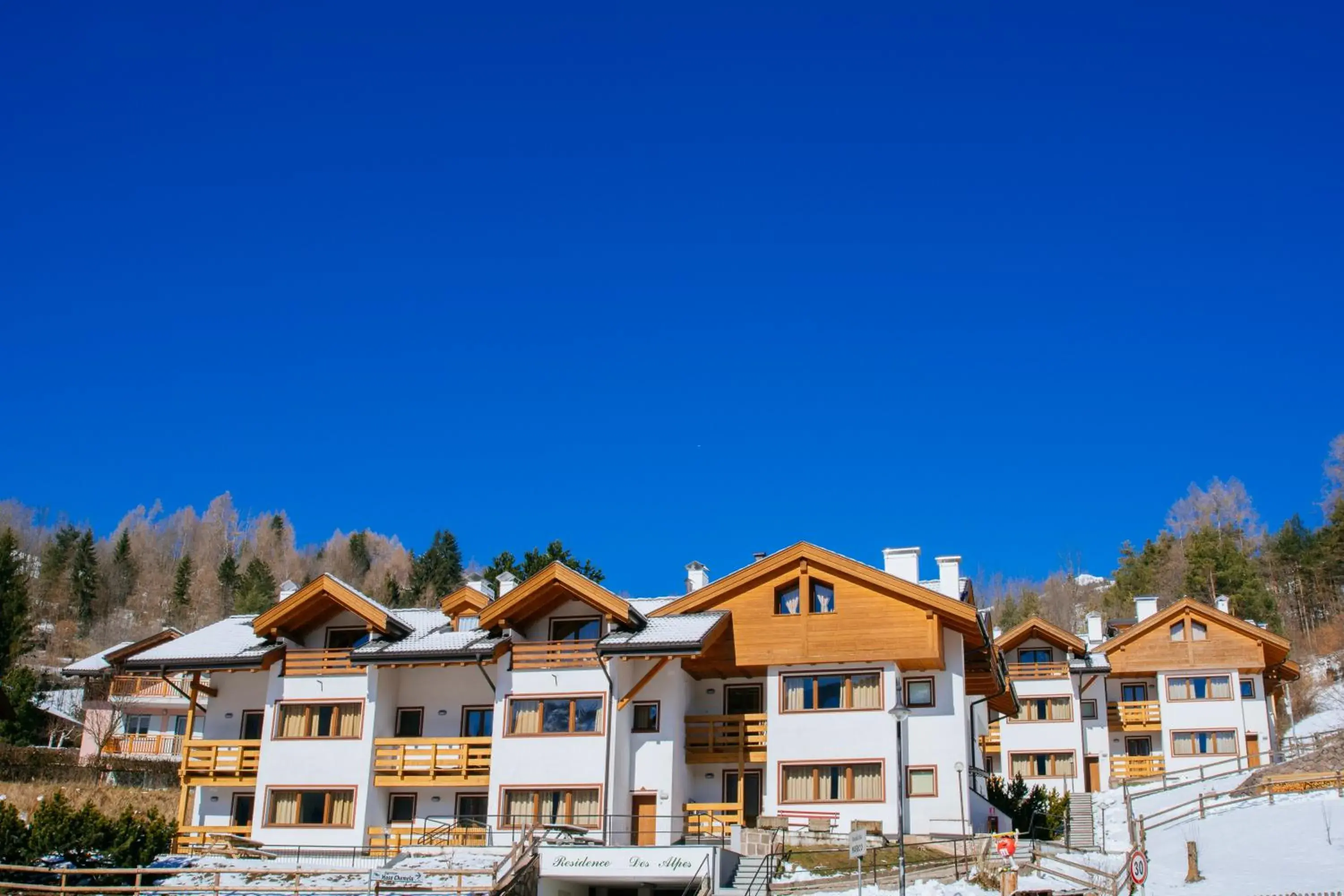 Residence Des Alpes Residence Des Alpes