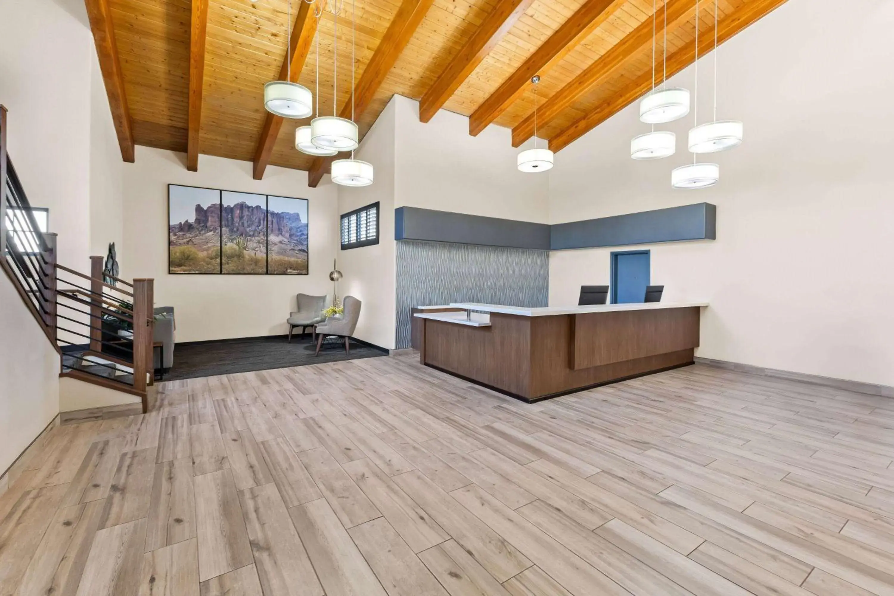 Lobby or reception in Days Inn & Suites by Wyndham Mesa Near Phoenix Lobby or reception in Days Inn & Suites by Wyndham Mesa Near Phoenix